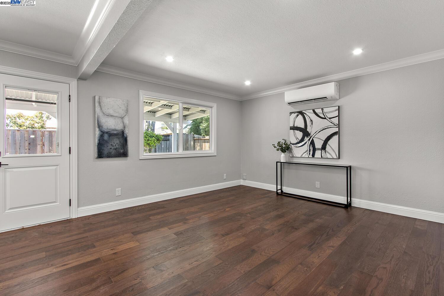 Detail Gallery Image 4 of 32 For 40167 Barbara St, Fremont,  CA 94538 - 3 Beds | 1 Baths