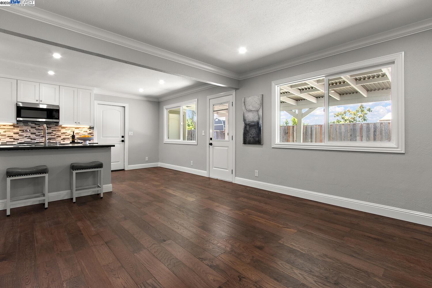 Detail Gallery Image 7 of 32 For 40167 Barbara St, Fremont,  CA 94538 - 3 Beds | 1 Baths