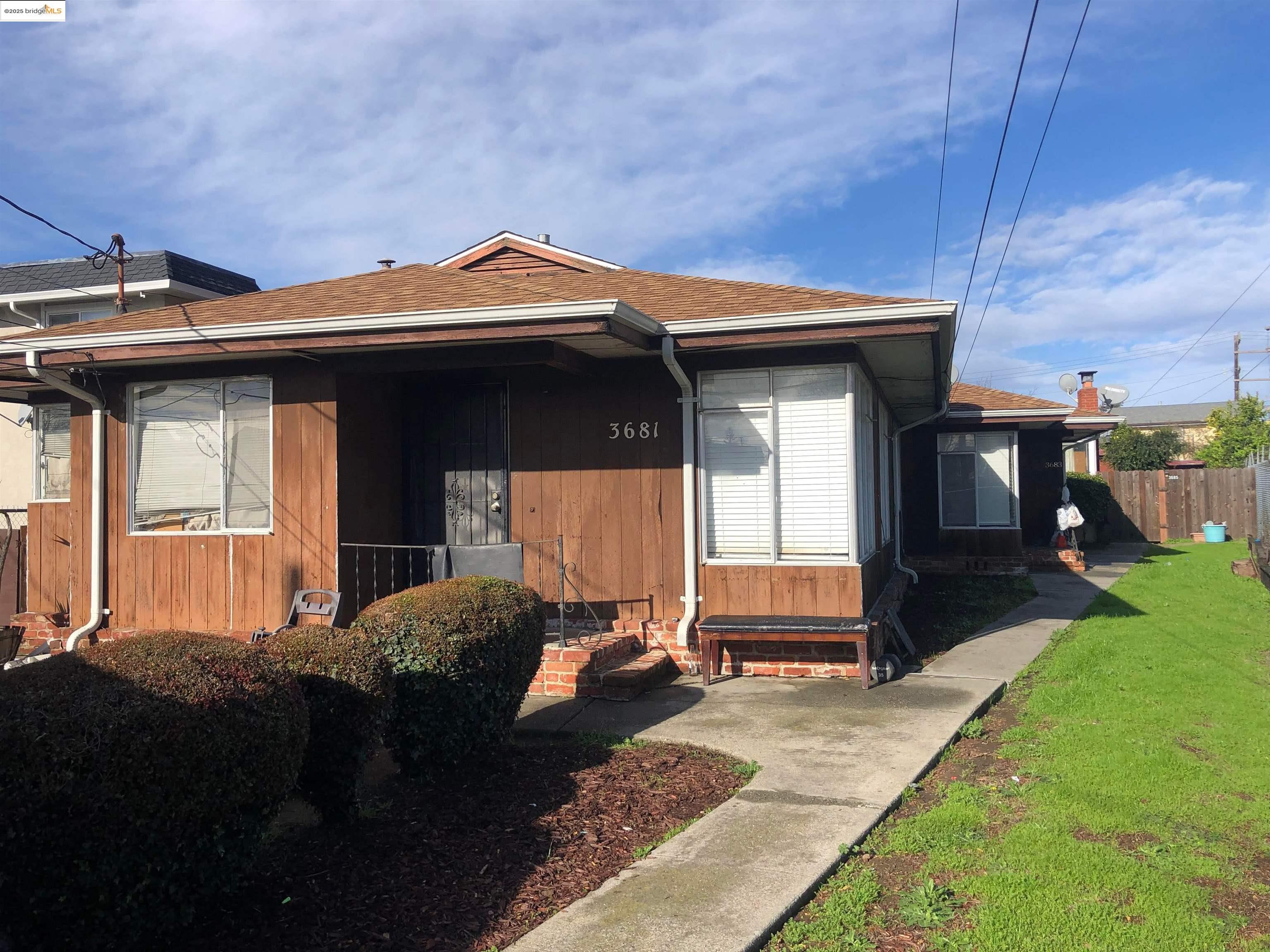 Detail Gallery Image 1 of 2 For 3669 39th Ave, Oakland,  CA 94619 - – Beds | – Baths