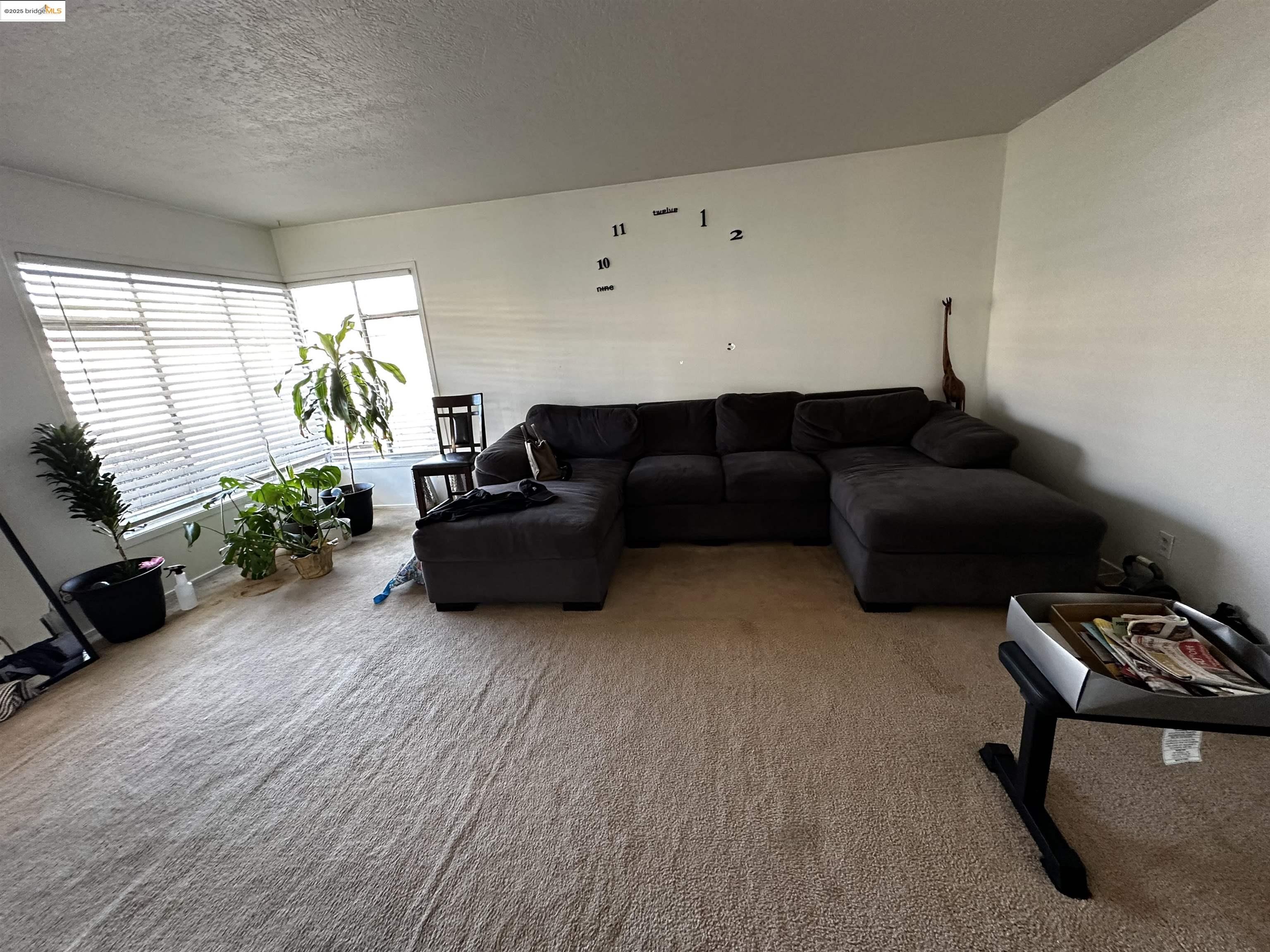 Detail Gallery Image 2 of 2 For 3669 39th Ave, Oakland,  CA 94619 - – Beds | – Baths