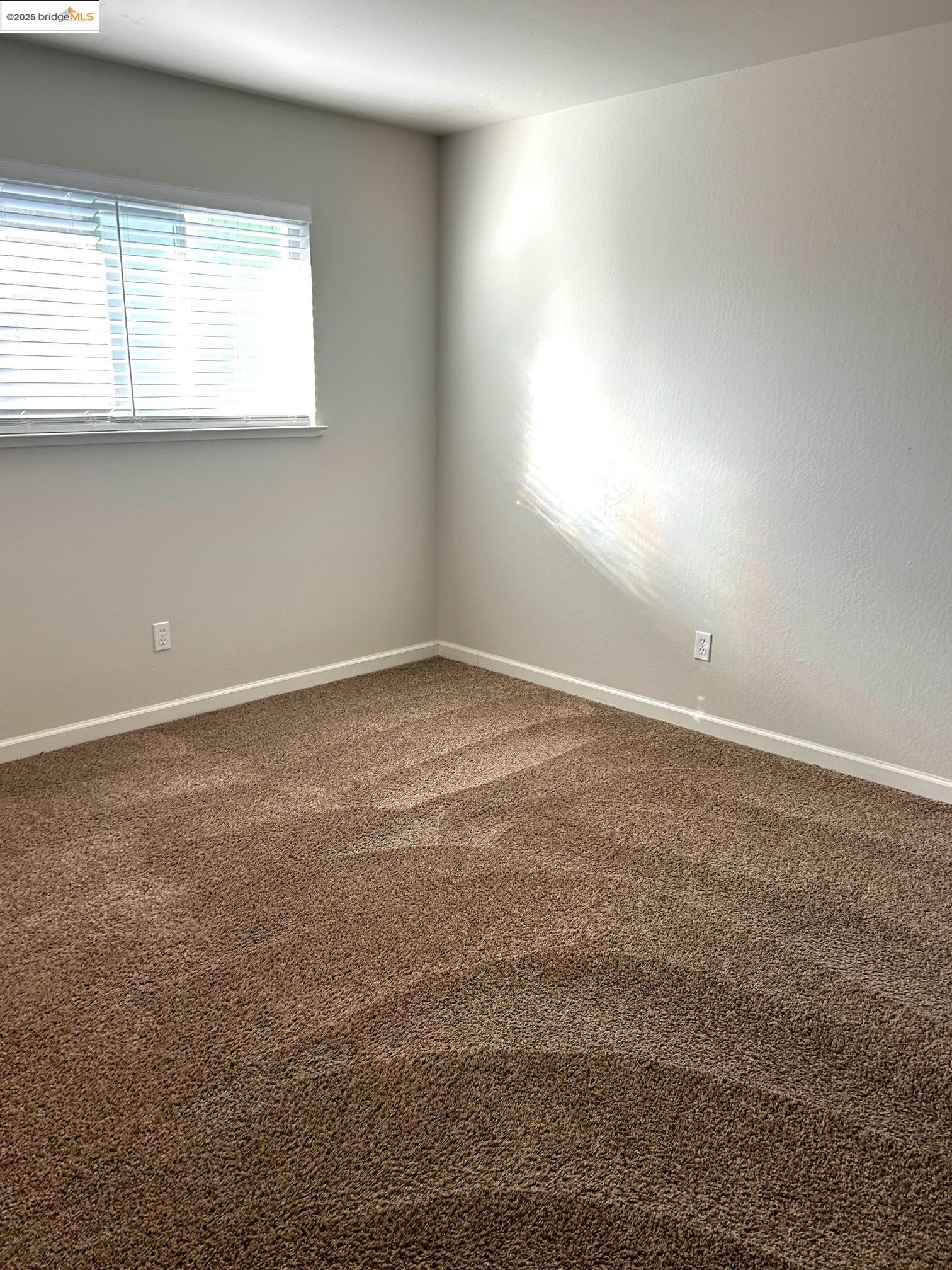 Detail Gallery Image 13 of 26 For 1345 Elm St, El Cerrito,  CA 94530 - 2 Beds | 1 Baths