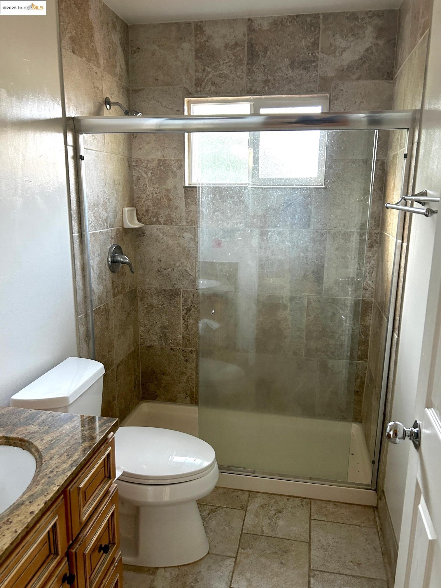 Detail Gallery Image 15 of 26 For 1345 Elm St, El Cerrito,  CA 94530 - 2 Beds | 1 Baths