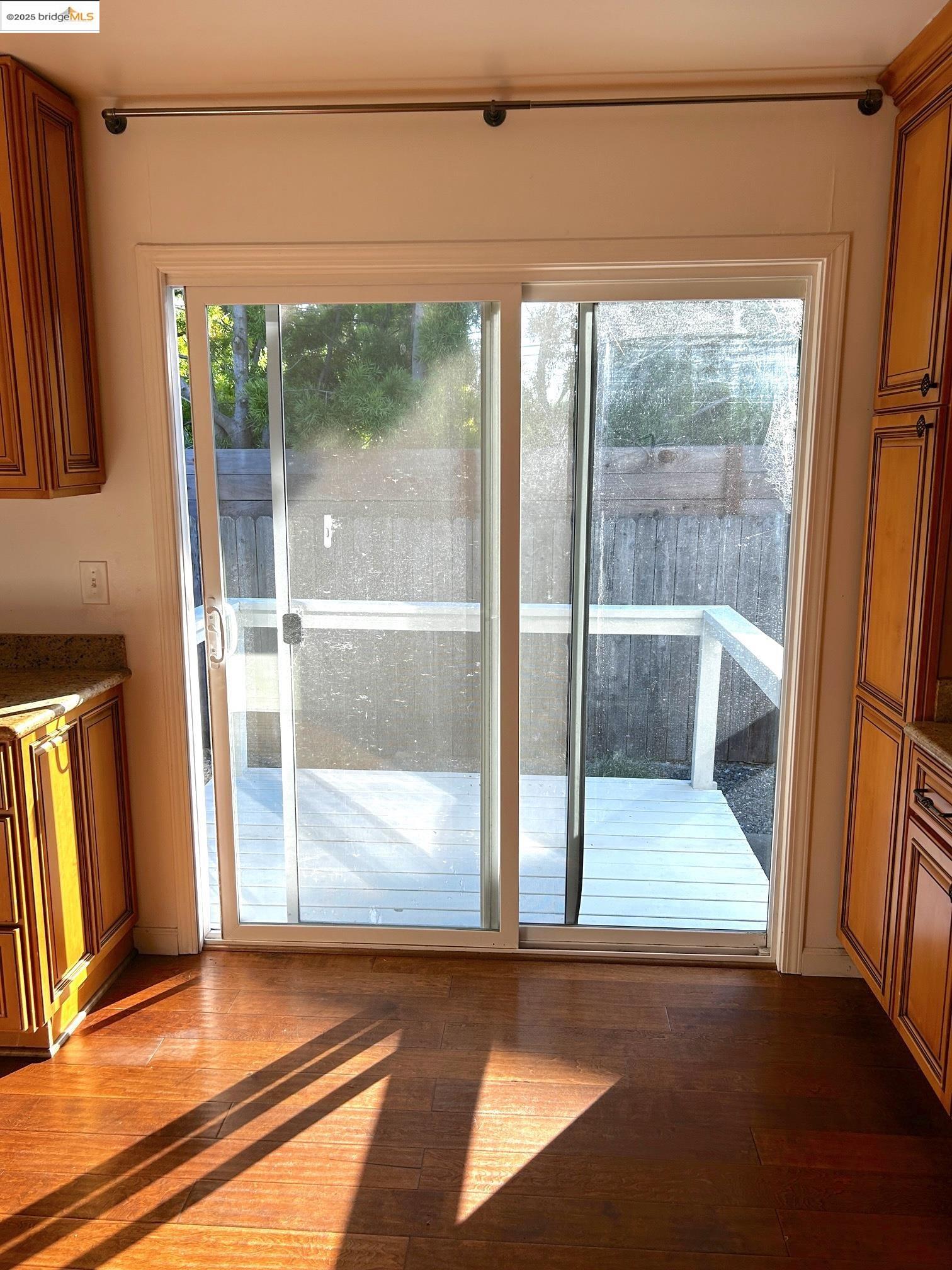 Detail Gallery Image 8 of 26 For 1345 Elm St, El Cerrito,  CA 94530 - 2 Beds | 1 Baths