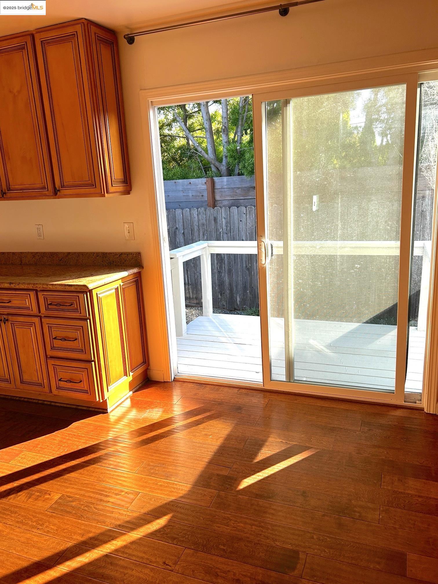 Detail Gallery Image 9 of 26 For 1345 Elm St, El Cerrito,  CA 94530 - 2 Beds | 1 Baths