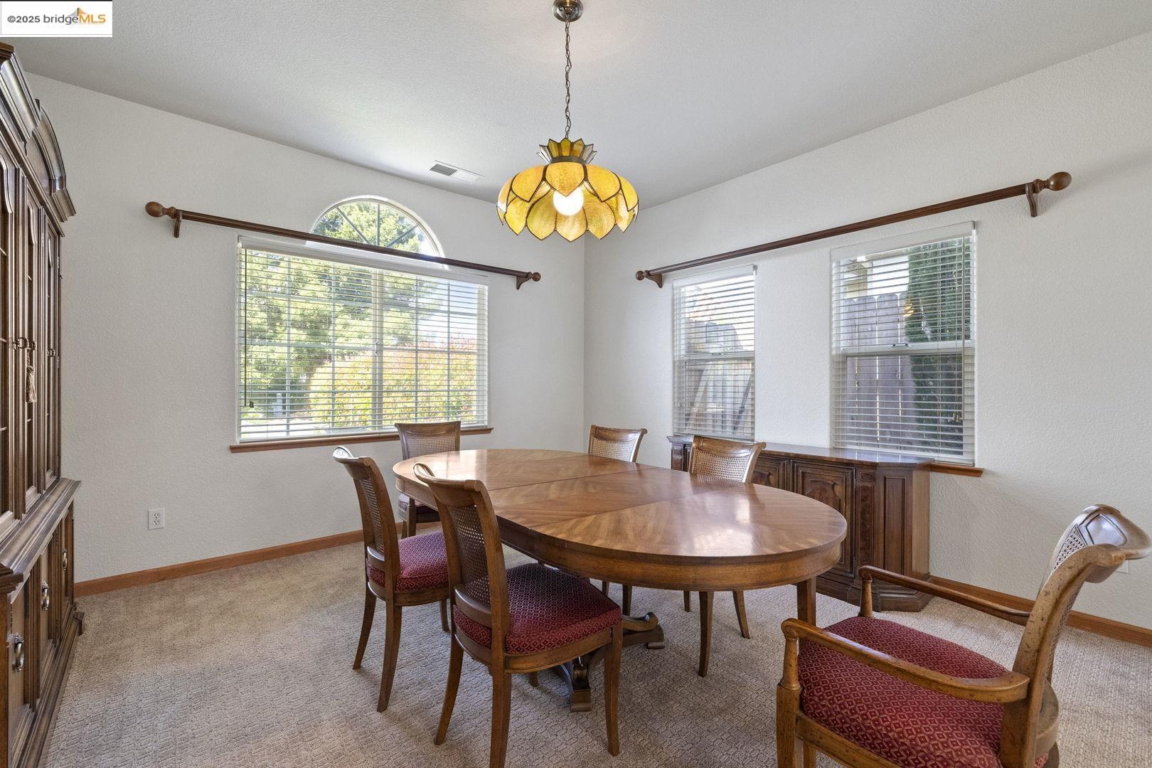 Detail Gallery Image 5 of 33 For 17611 Twin Oak Dr, Jamestown,  CA 95327 - 4 Beds | 2 Baths