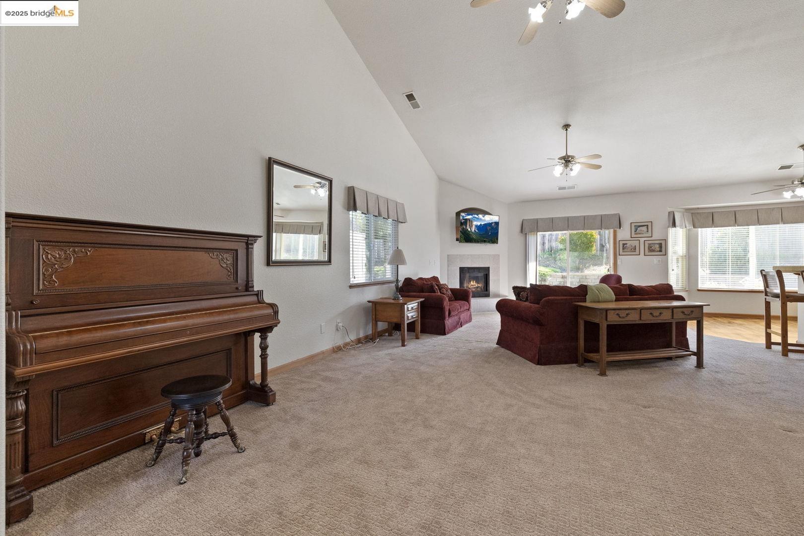 Detail Gallery Image 8 of 33 For 17611 Twin Oak Dr, Jamestown,  CA 95327 - 4 Beds | 2 Baths