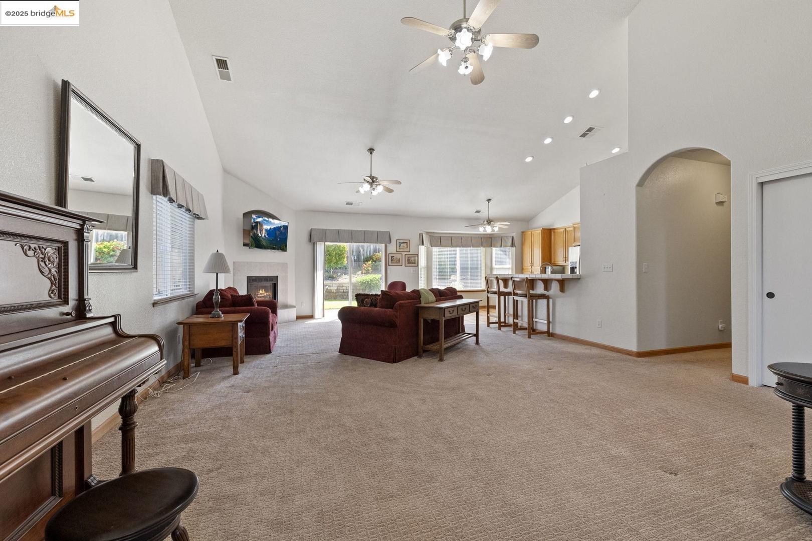 Detail Gallery Image 9 of 33 For 17611 Twin Oak Dr, Jamestown,  CA 95327 - 4 Beds | 2 Baths