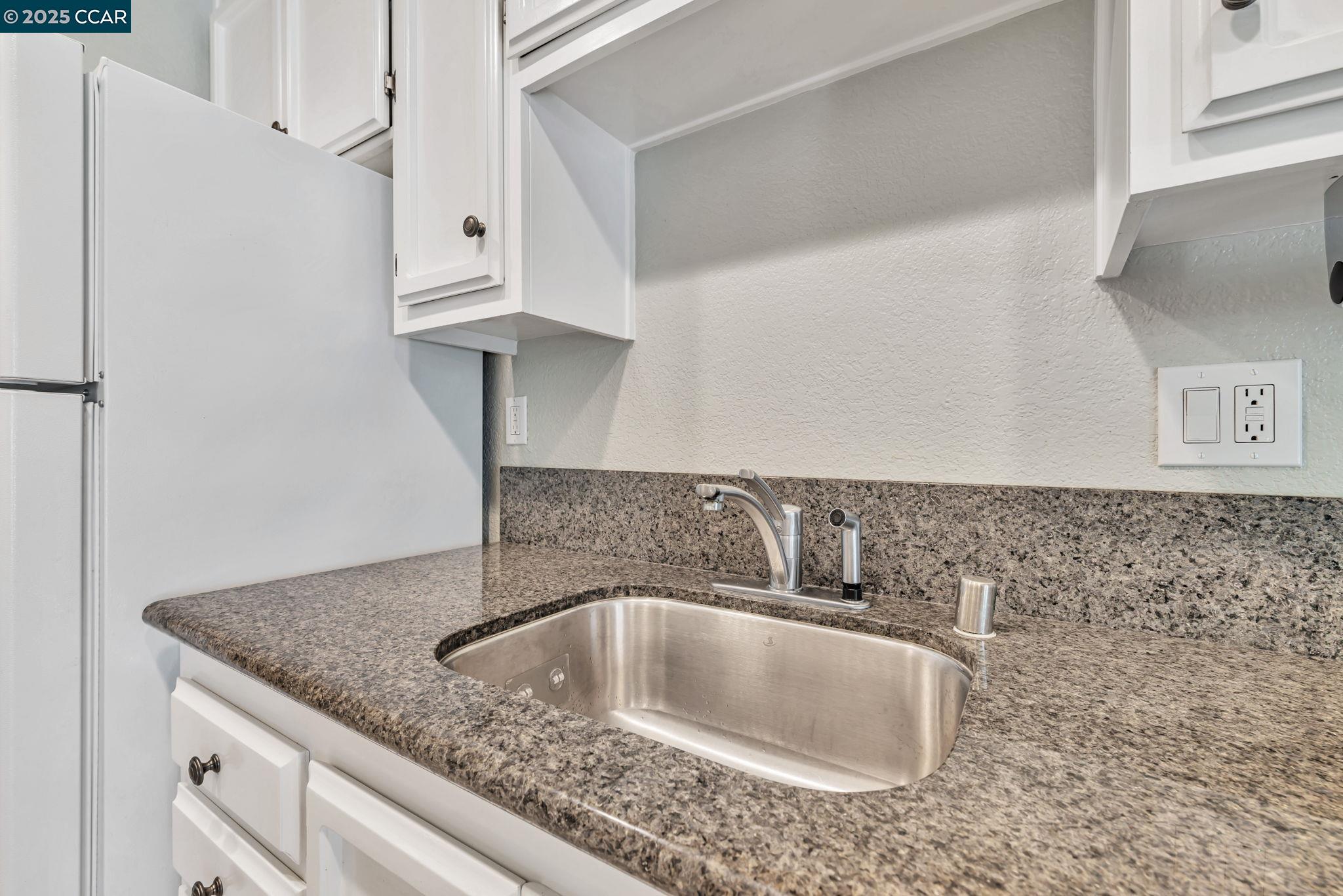 Photo #13: 41098141 Listing: Photo #13