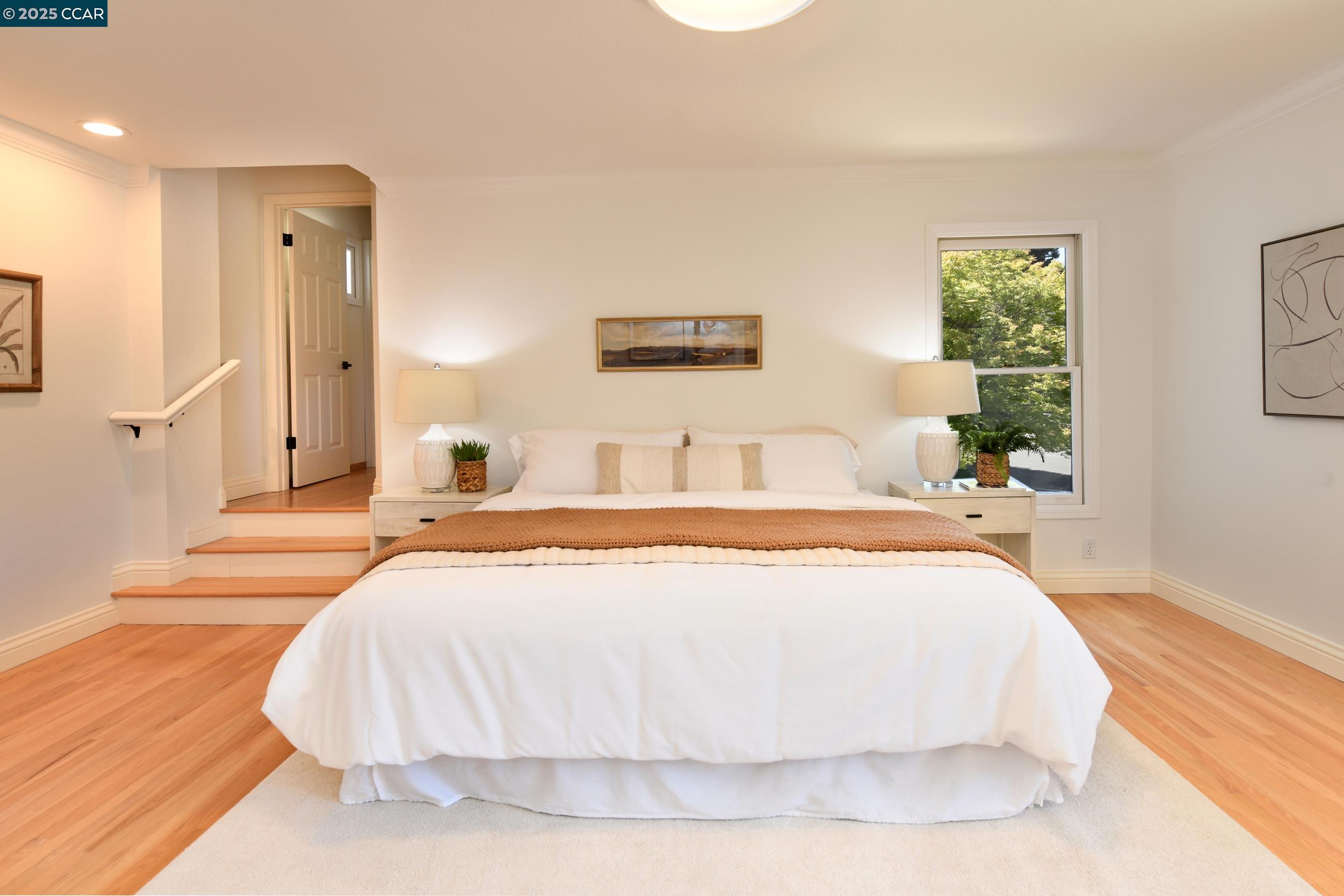 Detail Gallery Image 23 of 59 For 683 Wee Donegal, Lafayette,  CA 94549 - 5 Beds | 3/1 Baths