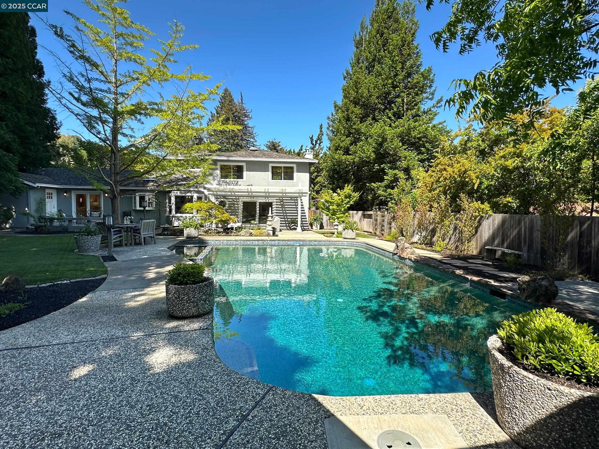 Detail Gallery Image 43 of 59 For 683 Wee Donegal, Lafayette,  CA 94549 - 5 Beds | 3/1 Baths