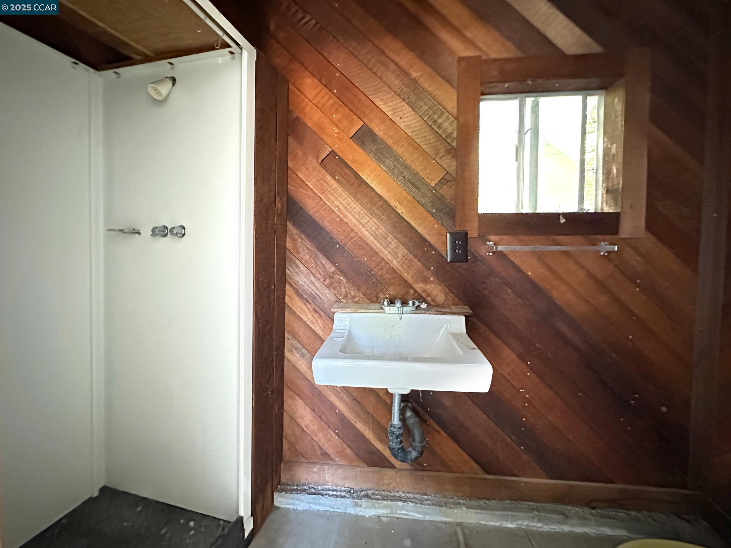 Detail Gallery Image 56 of 59 For 683 Wee Donegal, Lafayette,  CA 94549 - 5 Beds | 3/1 Baths