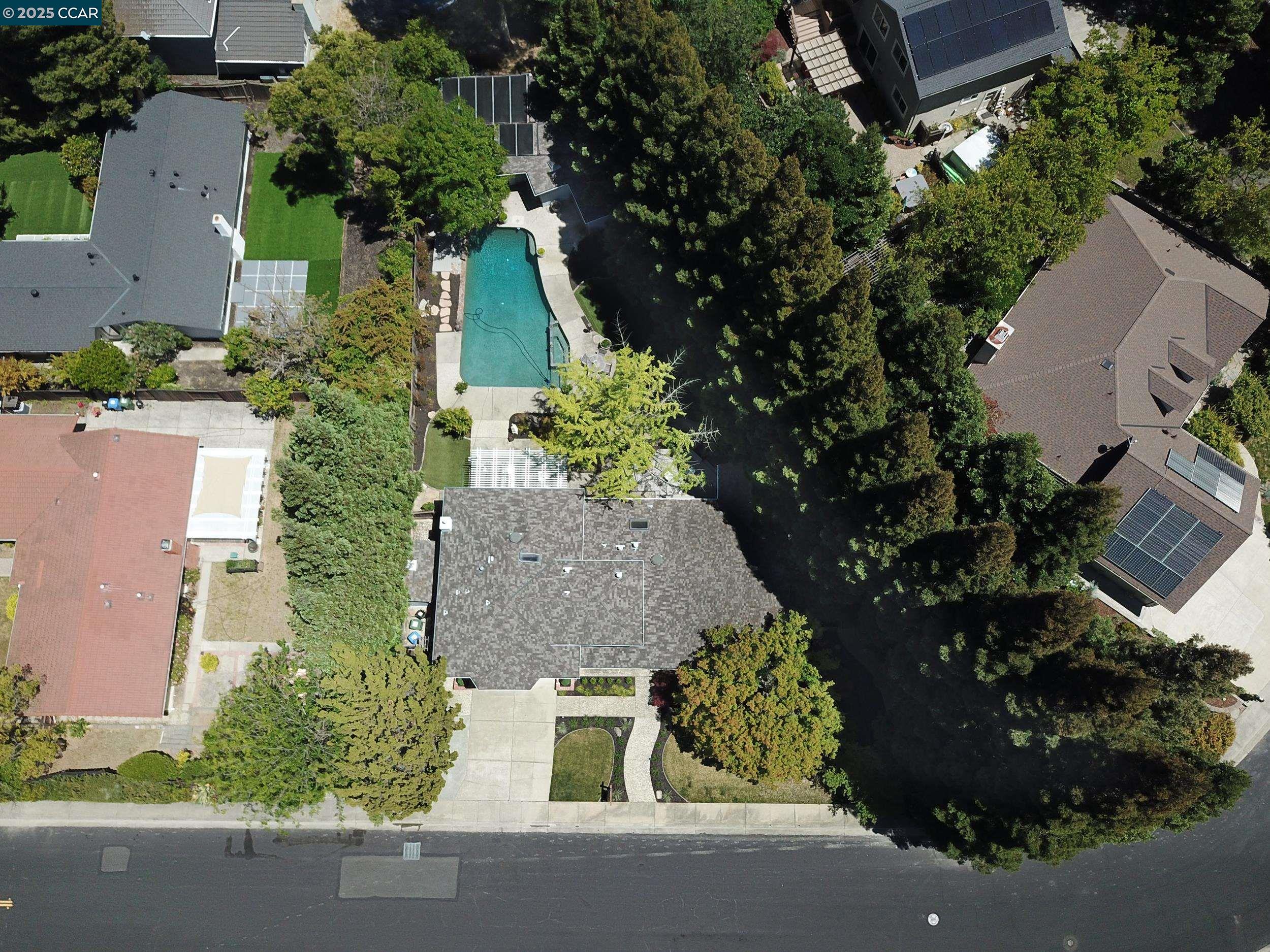 Detail Gallery Image 59 of 59 For 683 Wee Donegal, Lafayette,  CA 94549 - 5 Beds | 3/1 Baths