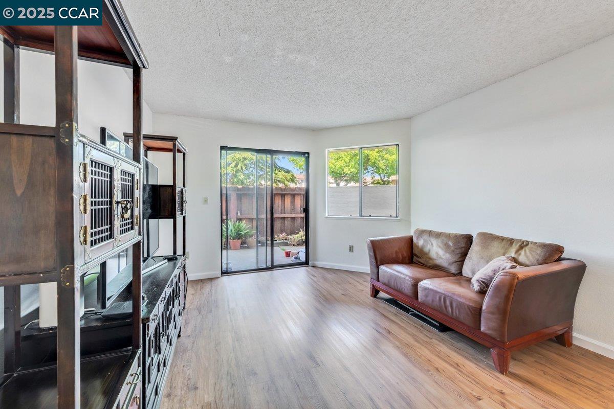 Photo #11: 41098146 Listing: Photo #11