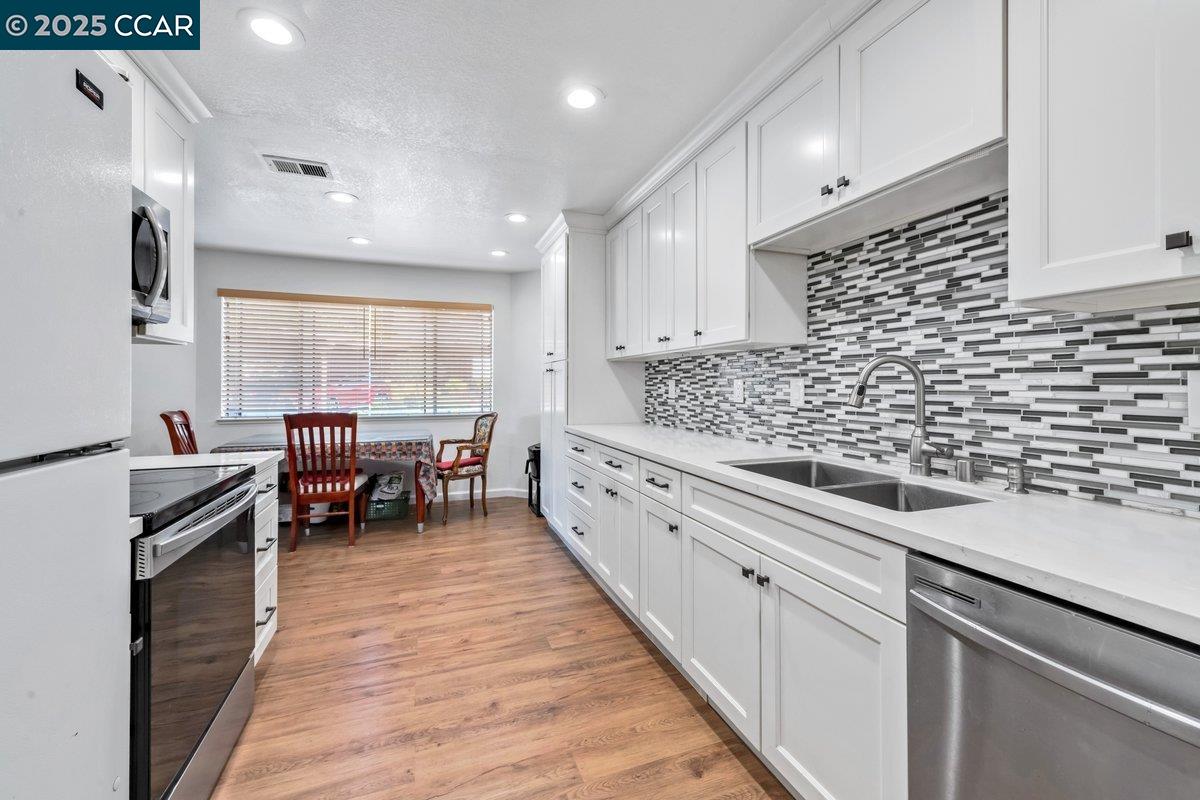 Photo #5: 41098146 Listing: Photo #5