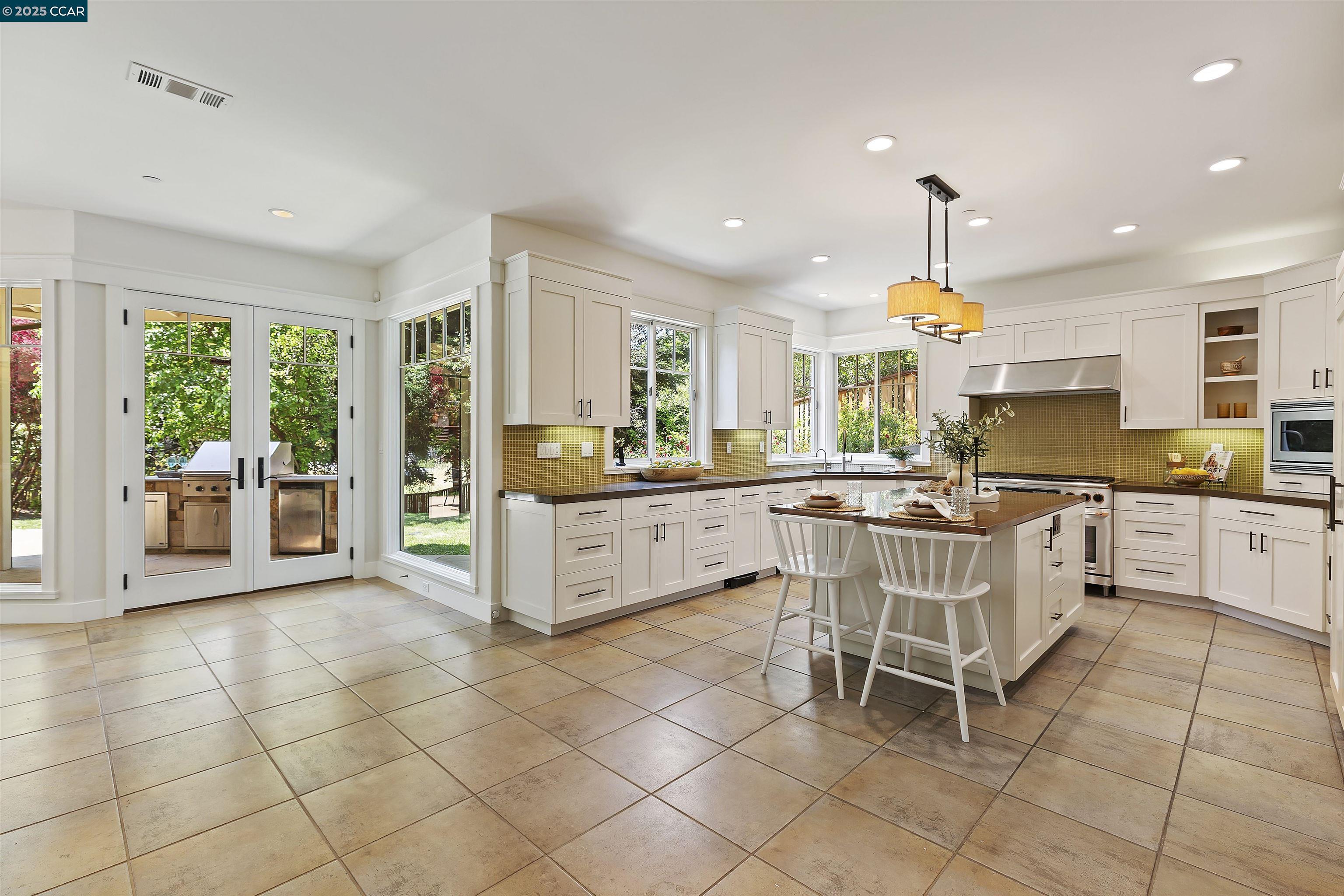 Detail Gallery Image 13 of 59 For 1754 Reliez Valley Rd, Lafayette,  CA 94549 - 6 Beds | 7 Baths