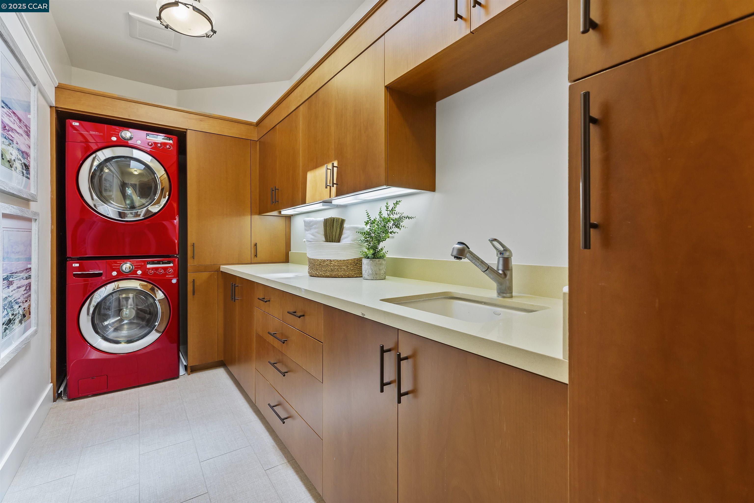 Detail Gallery Image 36 of 59 For 1754 Reliez Valley Rd, Lafayette,  CA 94549 - 6 Beds | 7 Baths