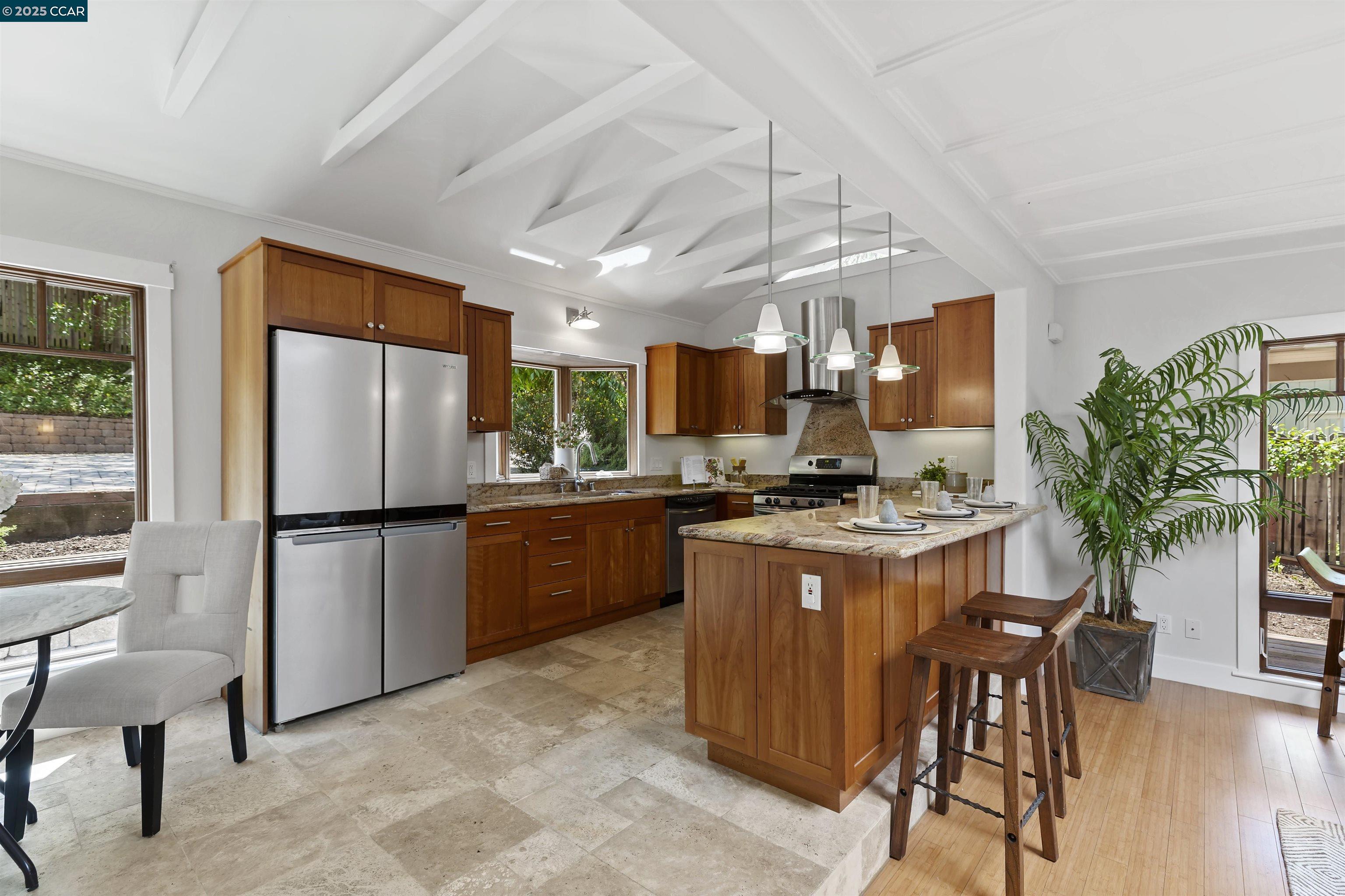 Detail Gallery Image 42 of 59 For 1754 Reliez Valley Rd, Lafayette,  CA 94549 - 6 Beds | 7 Baths