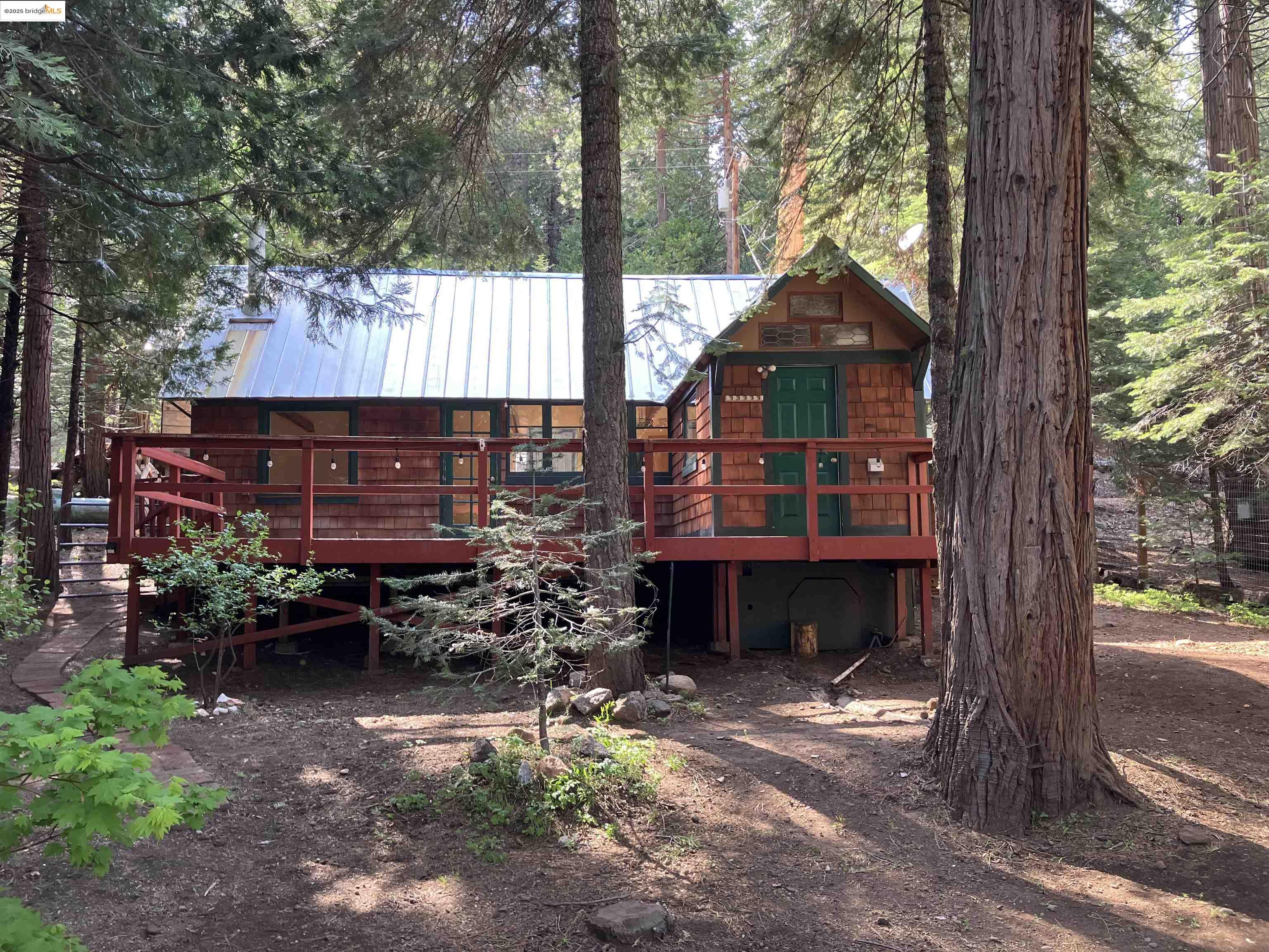 Detail Gallery Image 1 of 27 For 26425 Sno Bowl Rd., Long Barn,  CA 95335-0000 - 1 Beds | 1 Baths