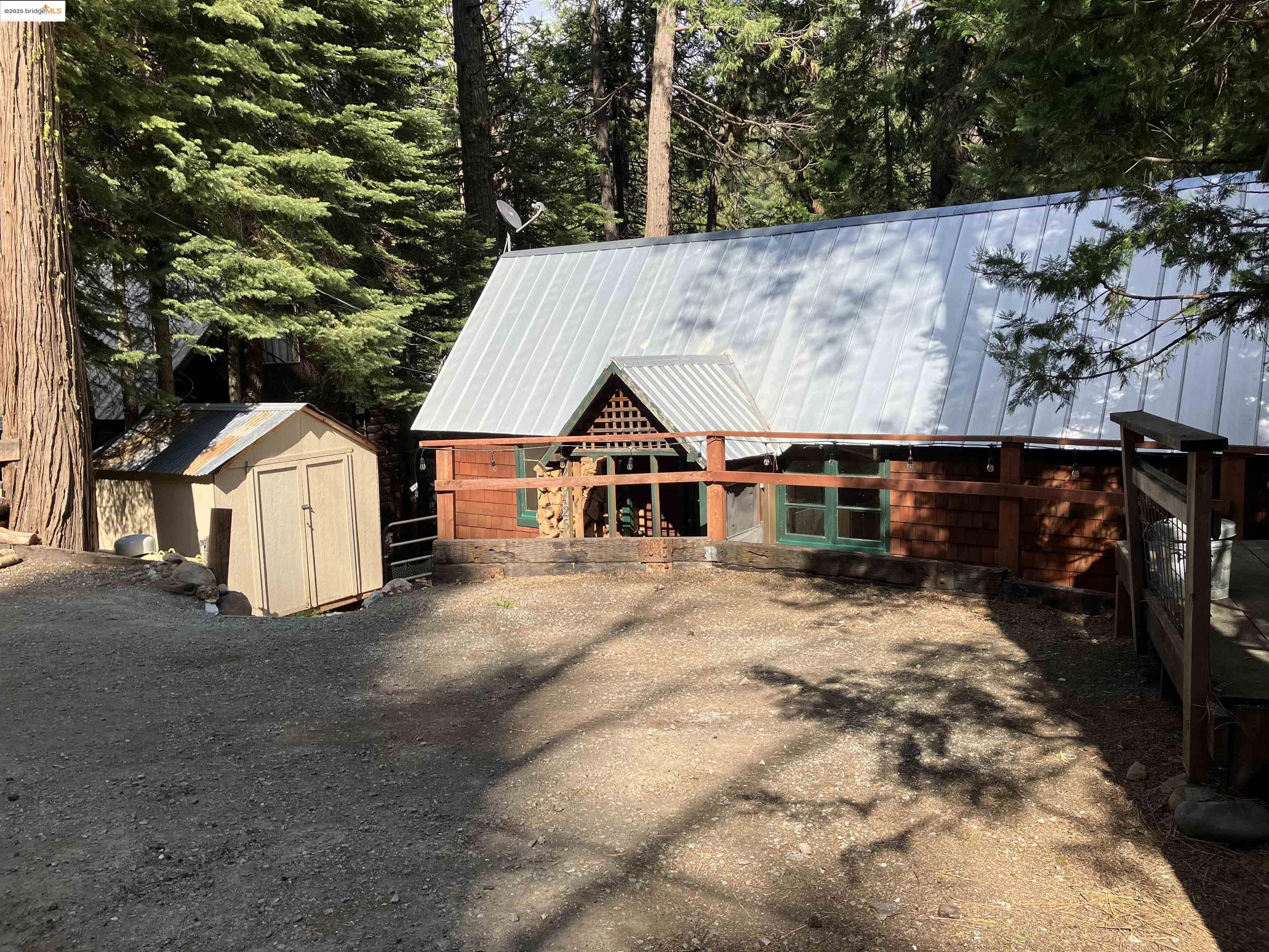 Detail Gallery Image 2 of 27 For 26425 Sno Bowl Rd., Long Barn,  CA 95335-0000 - 1 Beds | 1 Baths