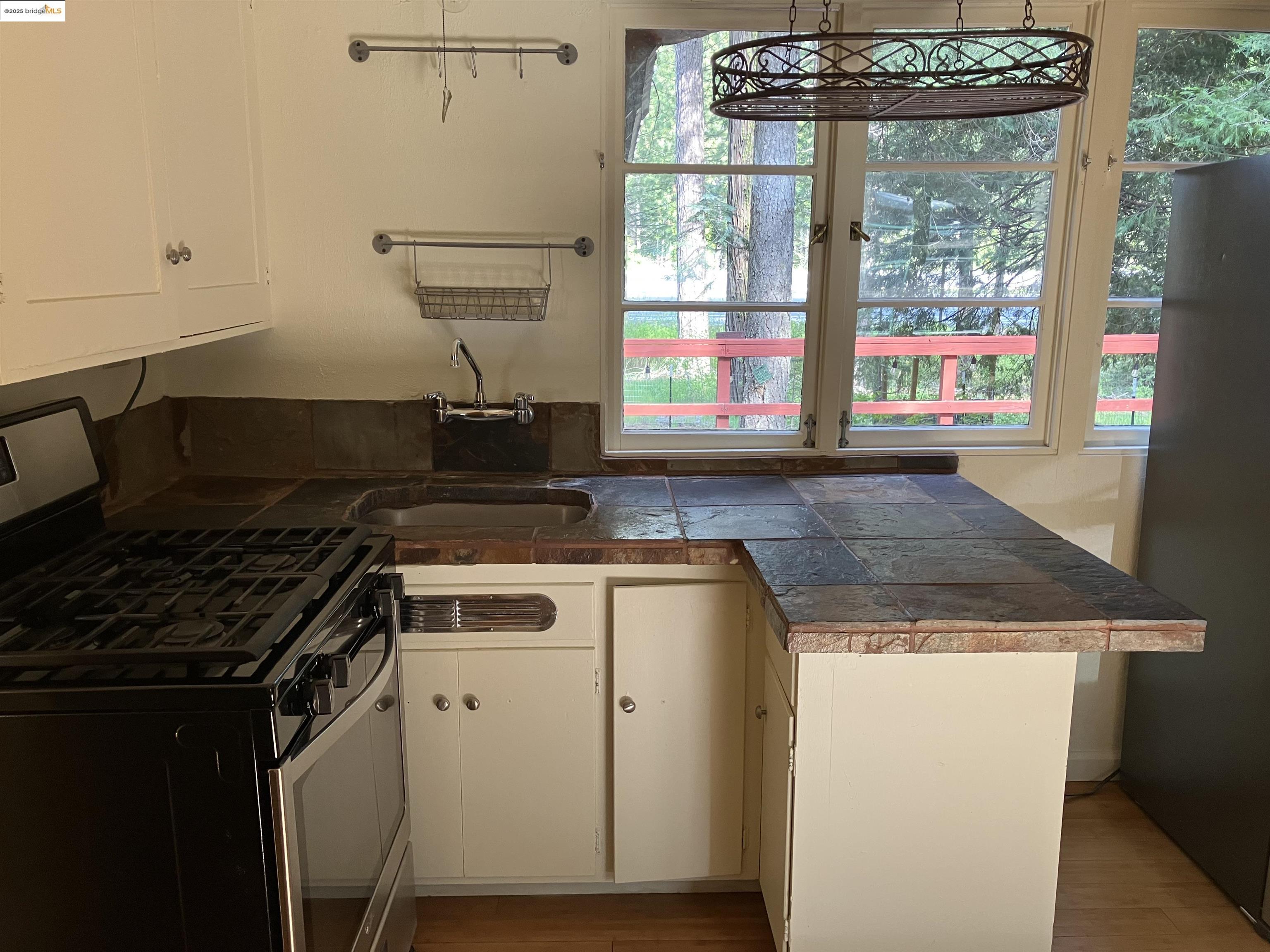 Detail Gallery Image 21 of 27 For 26425 Sno Bowl Rd., Long Barn,  CA 95335-0000 - 1 Beds | 1 Baths