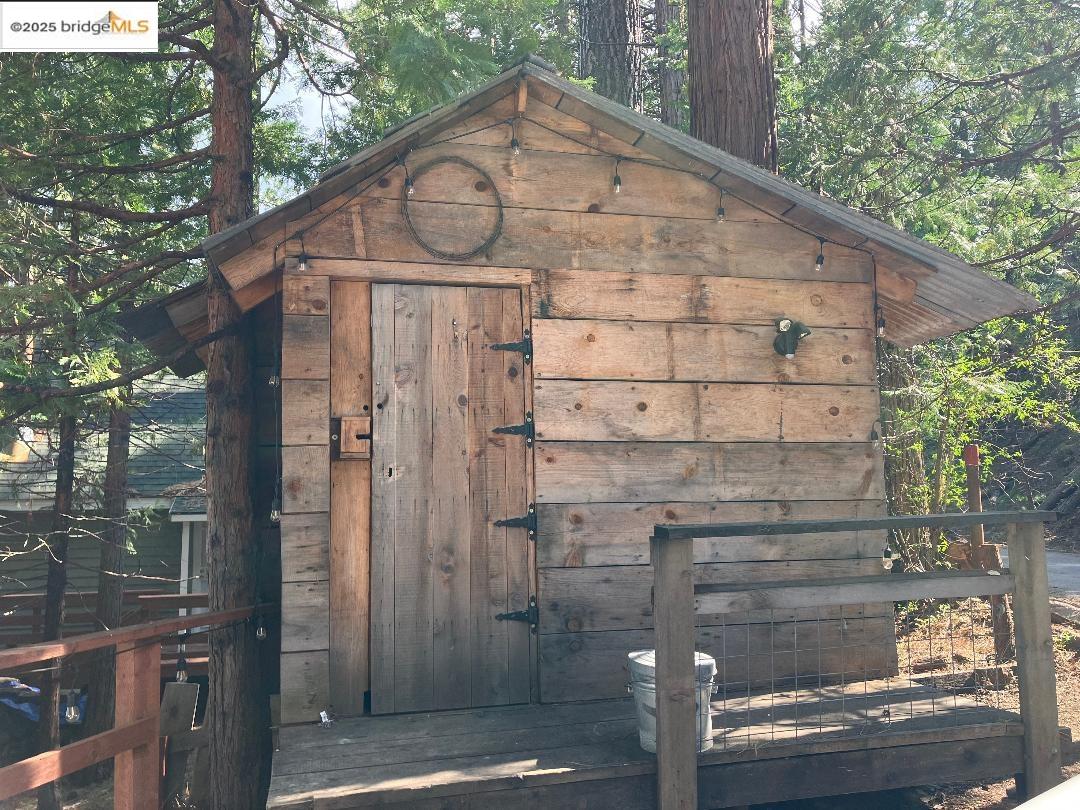 Detail Gallery Image 22 of 27 For 26425 Sno Bowl Rd., Long Barn,  CA 95335-0000 - 1 Beds | 1 Baths