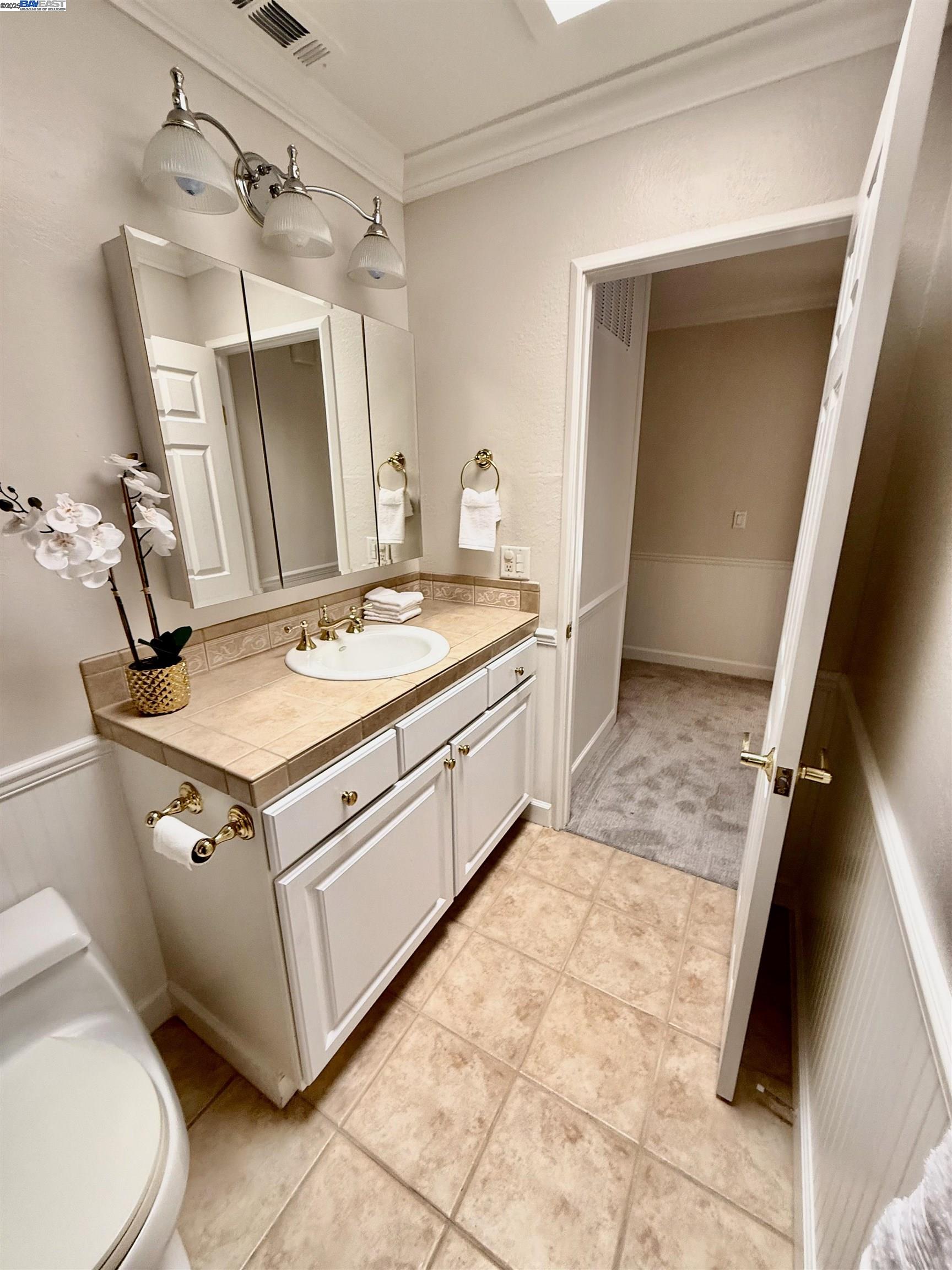 Detail Gallery Image 20 of 33 For 2217 Ptarmigan Dr #2,  Walnut Creek,  CA 94595 - 2 Beds | 2 Baths