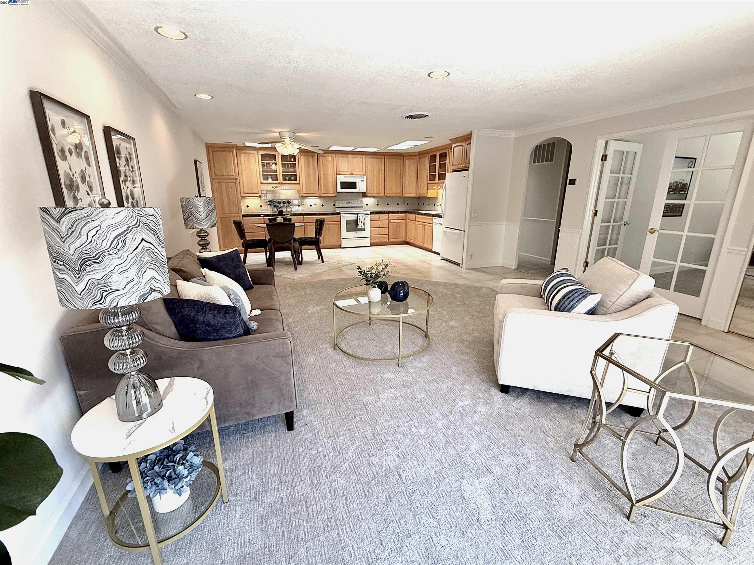 Detail Gallery Image 6 of 33 For 2217 Ptarmigan Dr #2,  Walnut Creek,  CA 94595 - 2 Beds | 2 Baths