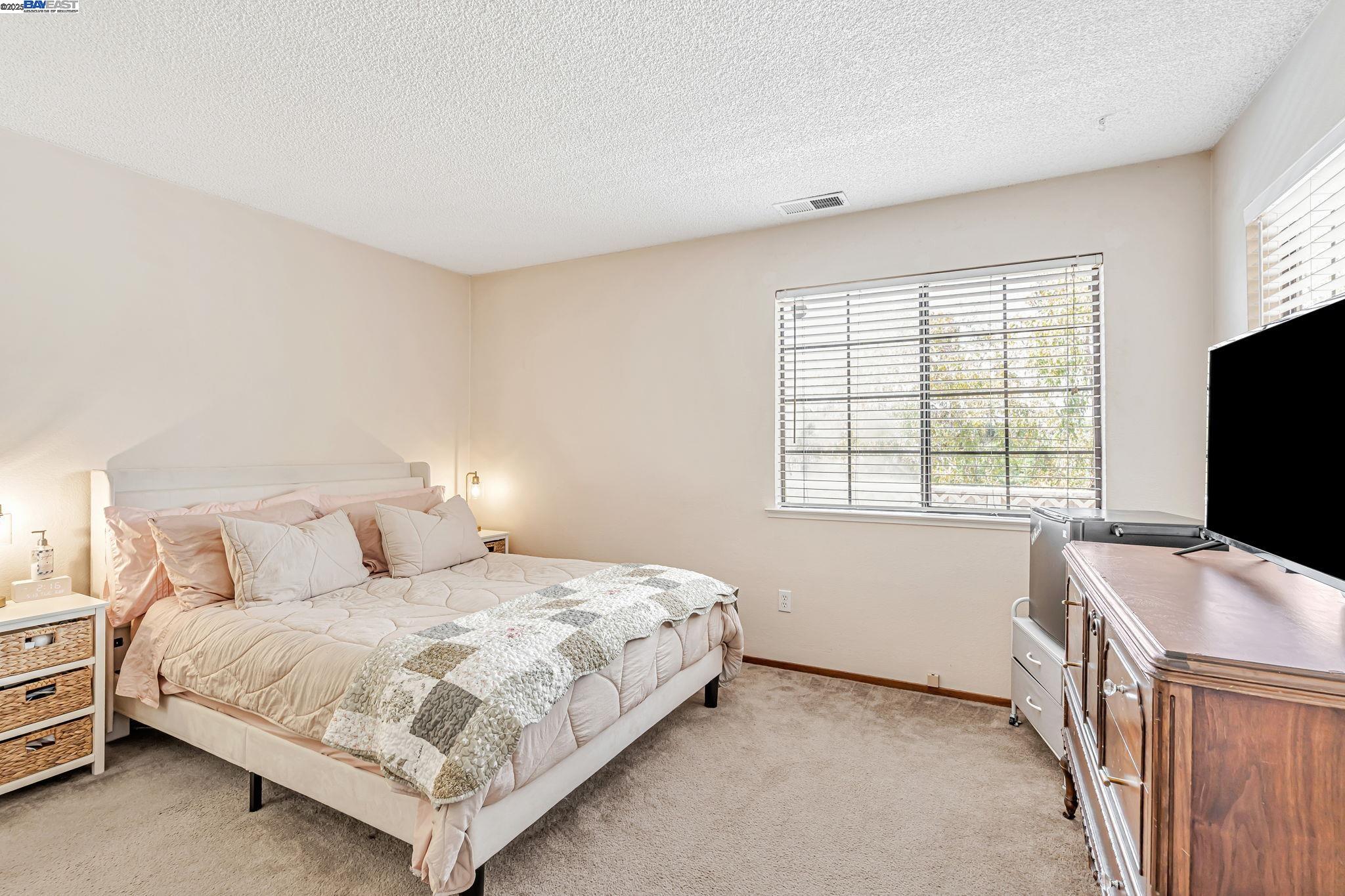 Detail Gallery Image 14 of 28 For 509 Devonwood, Hercules,  CA 94547 - 2 Beds | 2 Baths