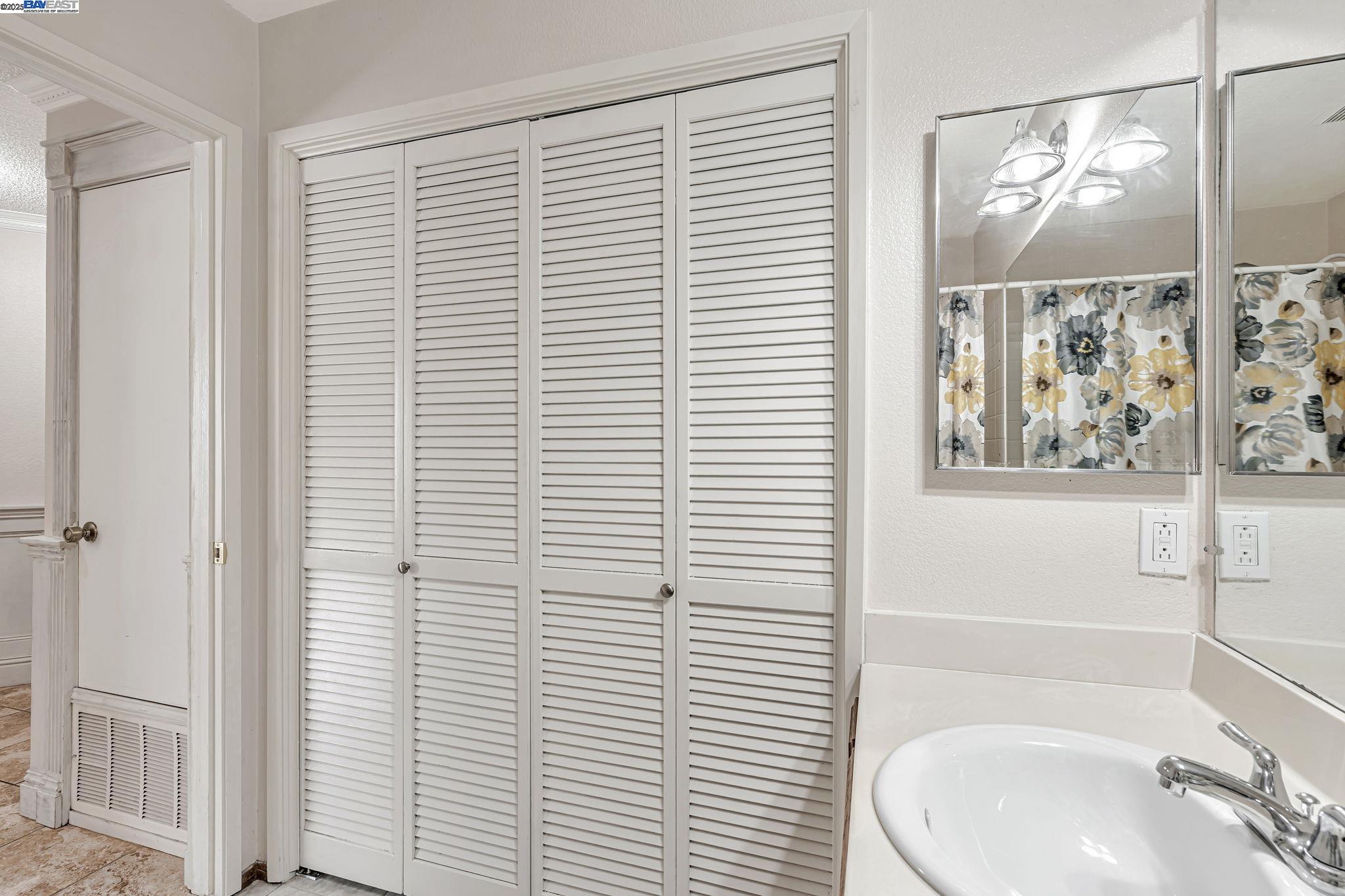 Detail Gallery Image 23 of 28 For 509 Devonwood, Hercules,  CA 94547 - 2 Beds | 2 Baths