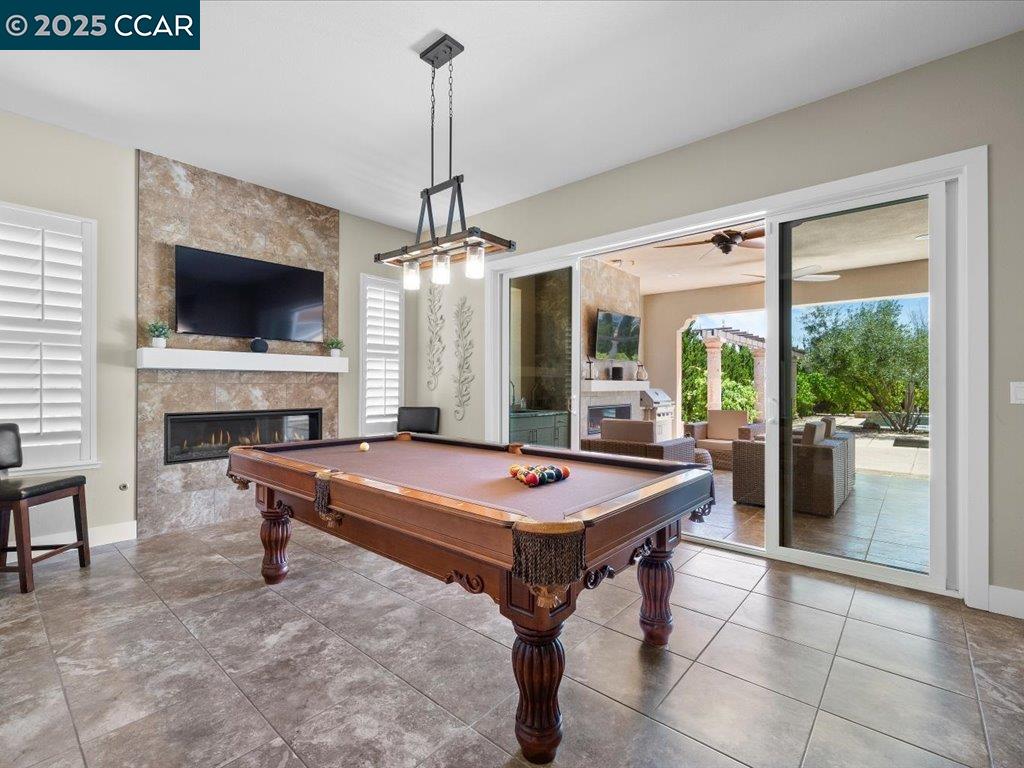 Detail Gallery Image 21 of 55 For 1927 Vintage Cir, Brentwood,  CA 94513 - 5 Beds | 4/1 Baths