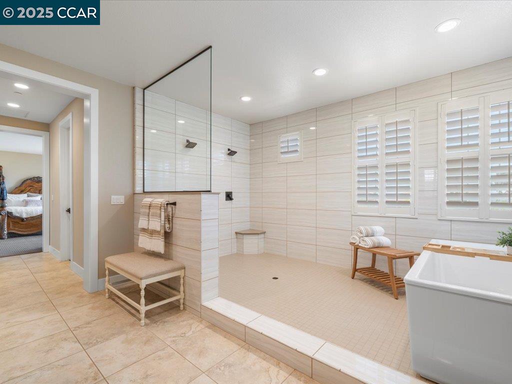 Detail Gallery Image 40 of 55 For 1927 Vintage Cir, Brentwood,  CA 94513 - 5 Beds | 4/1 Baths
