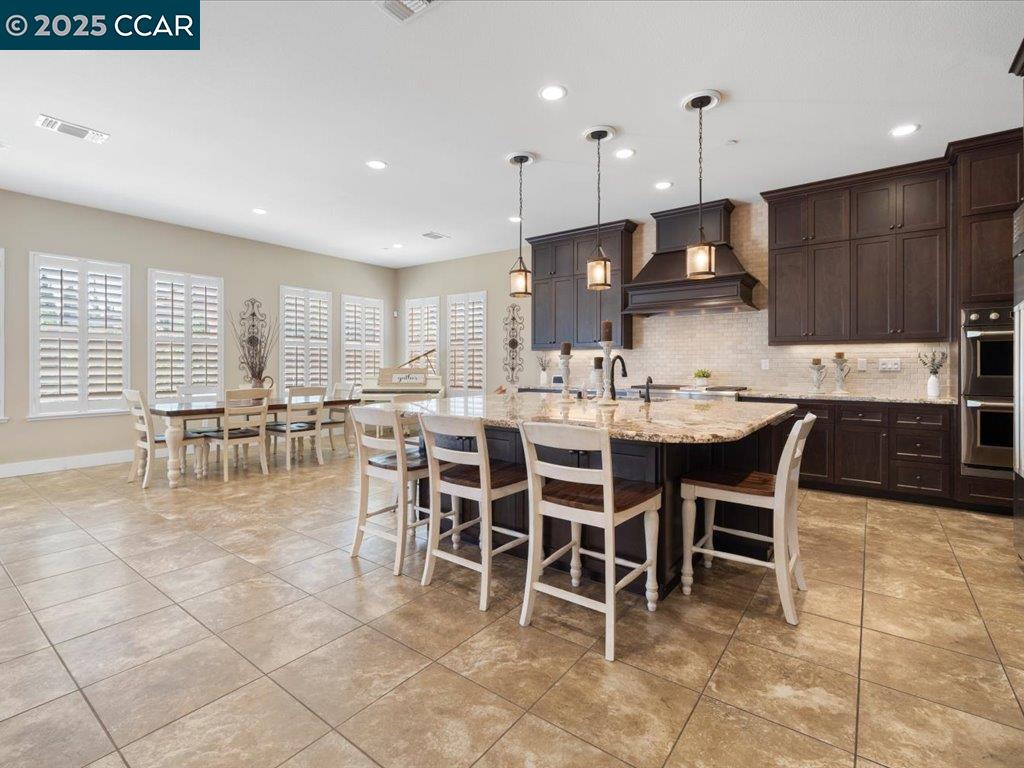 Detail Gallery Image 45 of 55 For 1927 Vintage Cir, Brentwood,  CA 94513 - 5 Beds | 4/1 Baths