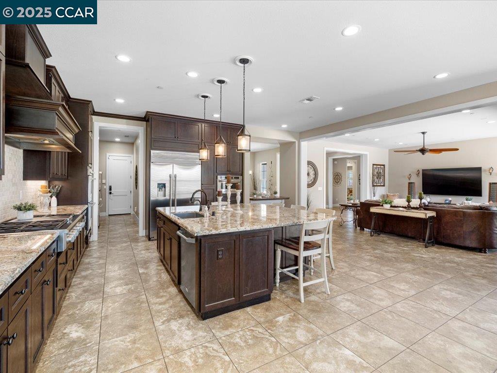 Detail Gallery Image 51 of 55 For 1927 Vintage Cir, Brentwood,  CA 94513 - 5 Beds | 4/1 Baths