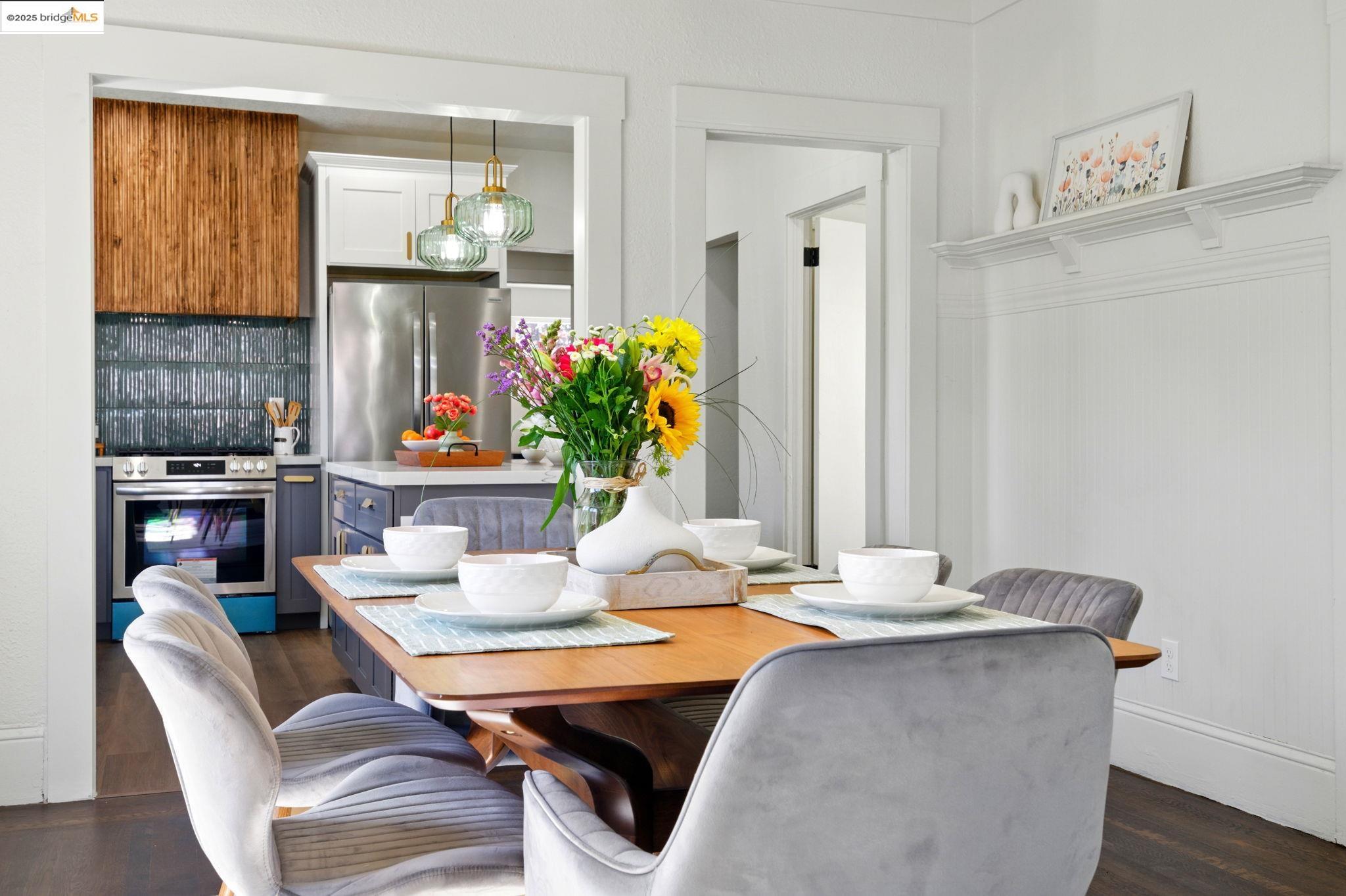 Detail Gallery Image 14 of 60 For 2507 63rd Ave, Oakland,  CA 94605 - 3 Beds | 2 Baths