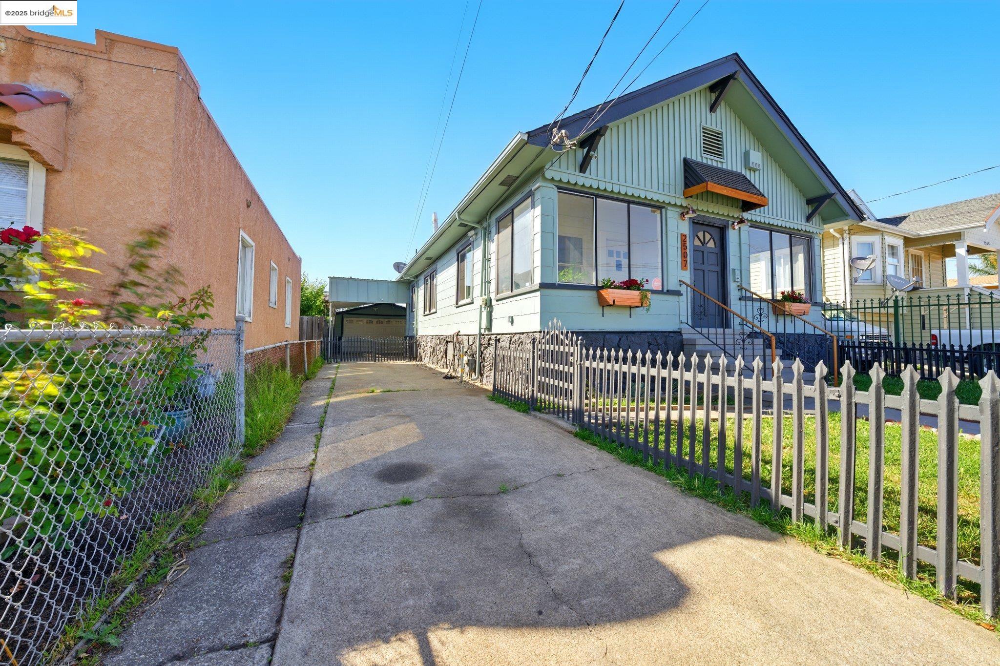 Detail Gallery Image 59 of 60 For 2507 63rd Ave, Oakland,  CA 94605 - 3 Beds | 2 Baths