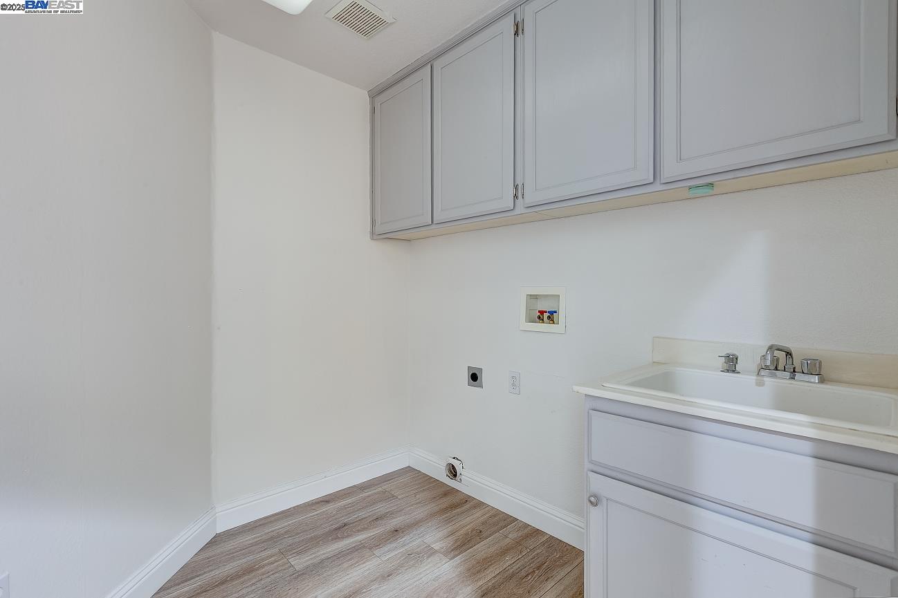 Detail Gallery Image 12 of 42 For 1507 Arrigotti, Tracy,  CA 95377 - 4 Beds | 3 Baths