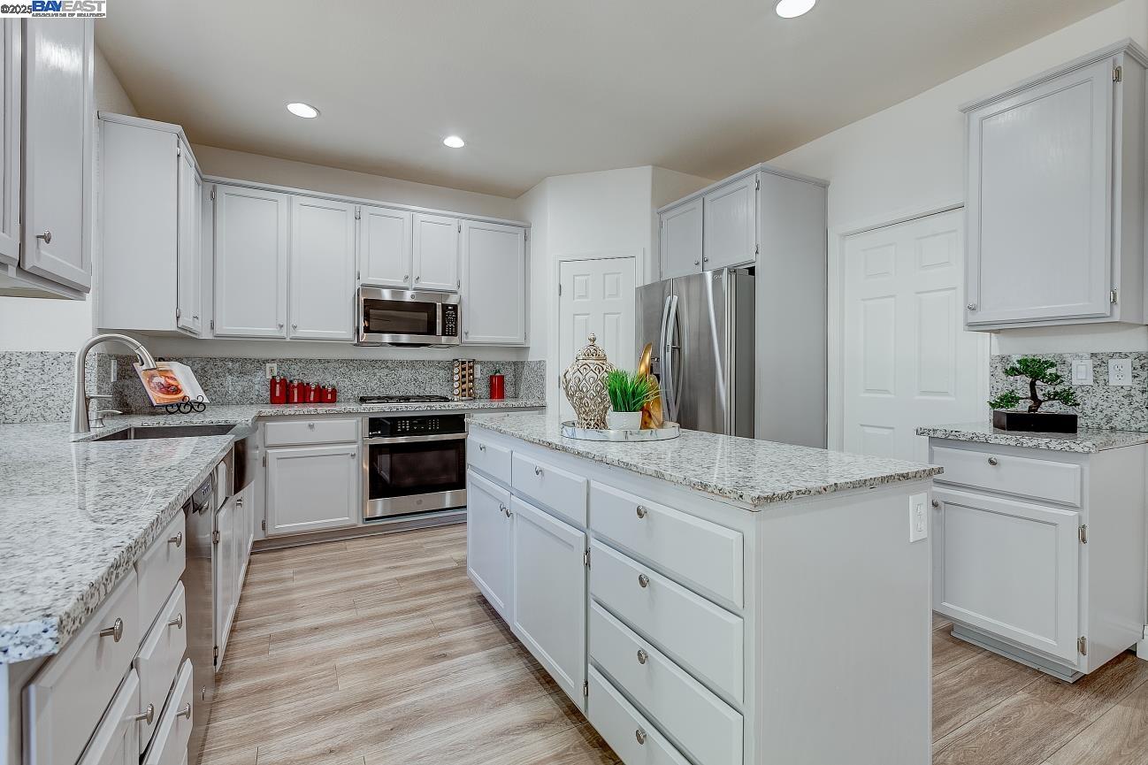 Detail Gallery Image 31 of 42 For 1507 Arrigotti, Tracy,  CA 95377 - 4 Beds | 3 Baths