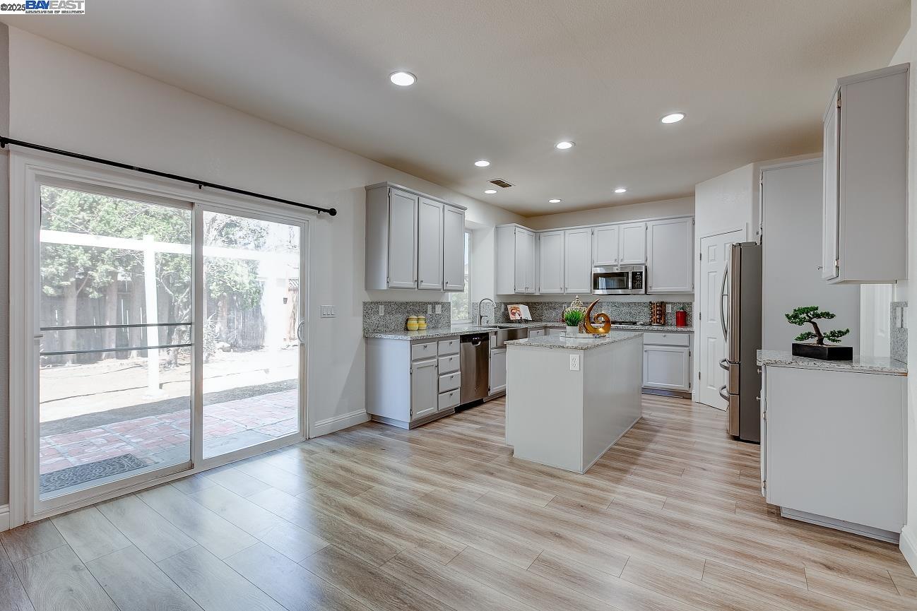 Detail Gallery Image 39 of 42 For 1507 Arrigotti, Tracy,  CA 95377 - 4 Beds | 3 Baths