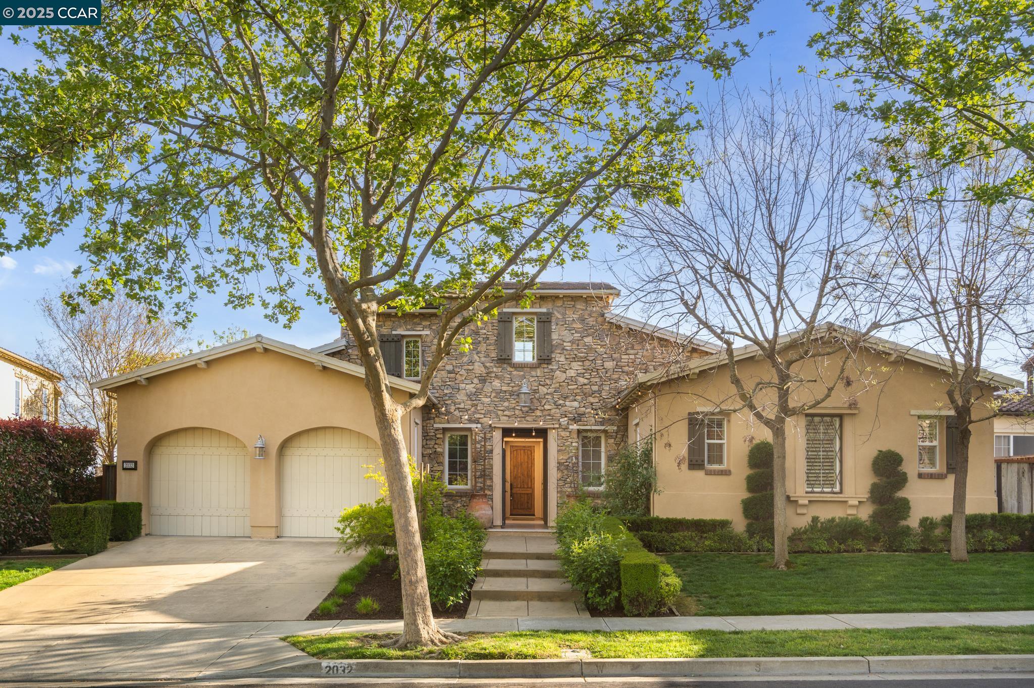 Detail Gallery Image 2 of 55 For 2032 Feathermint Dr, San Ramon,  CA 94582 - 4 Beds | 2/1 Baths