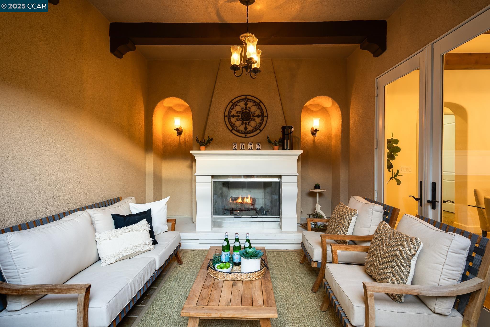 Detail Gallery Image 4 of 55 For 2032 Feathermint Dr, San Ramon,  CA 94582 - 4 Beds | 2/1 Baths