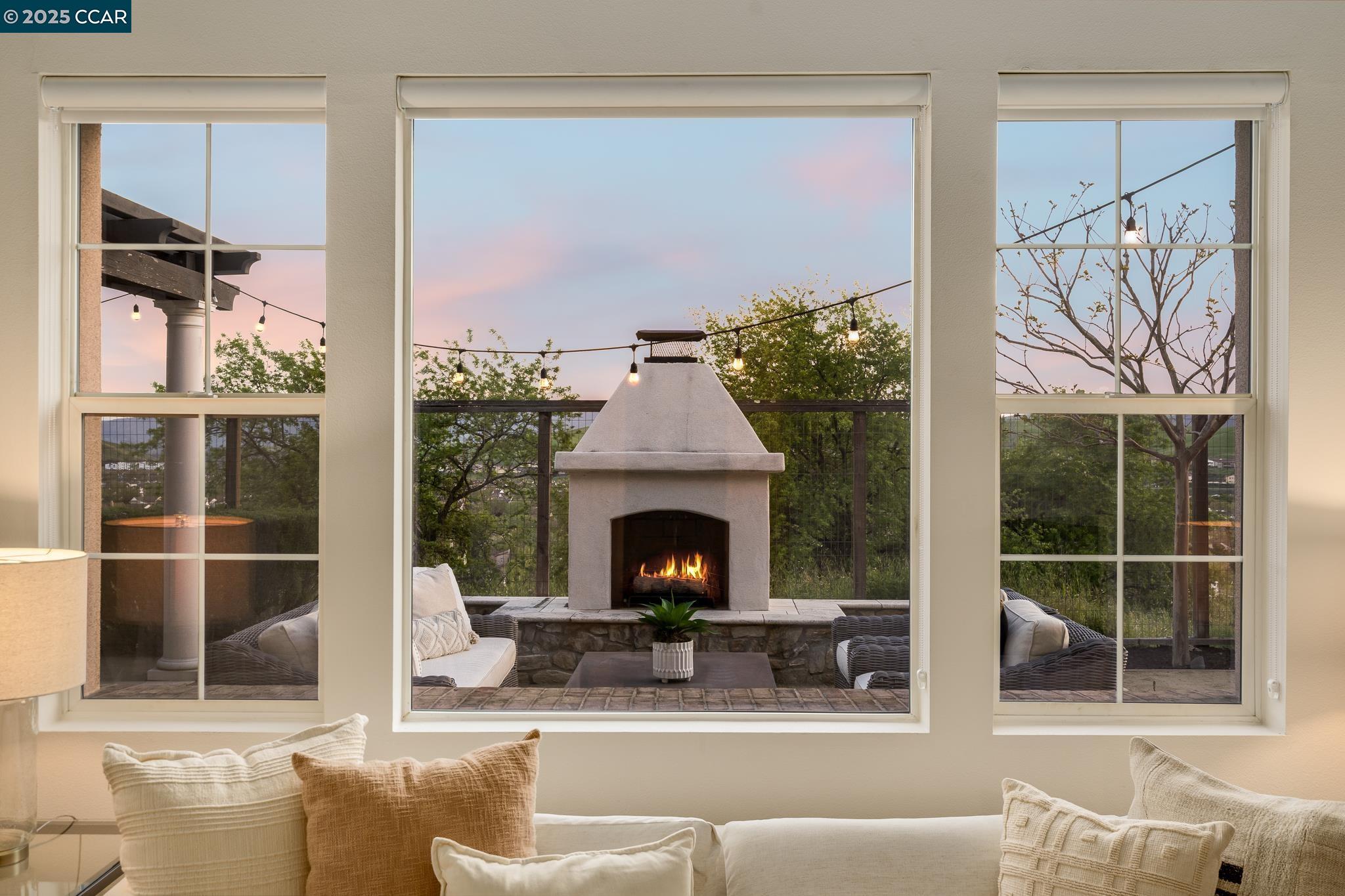 Detail Gallery Image 32 of 55 For 2032 Feathermint Dr, San Ramon,  CA 94582 - 4 Beds | 2/1 Baths