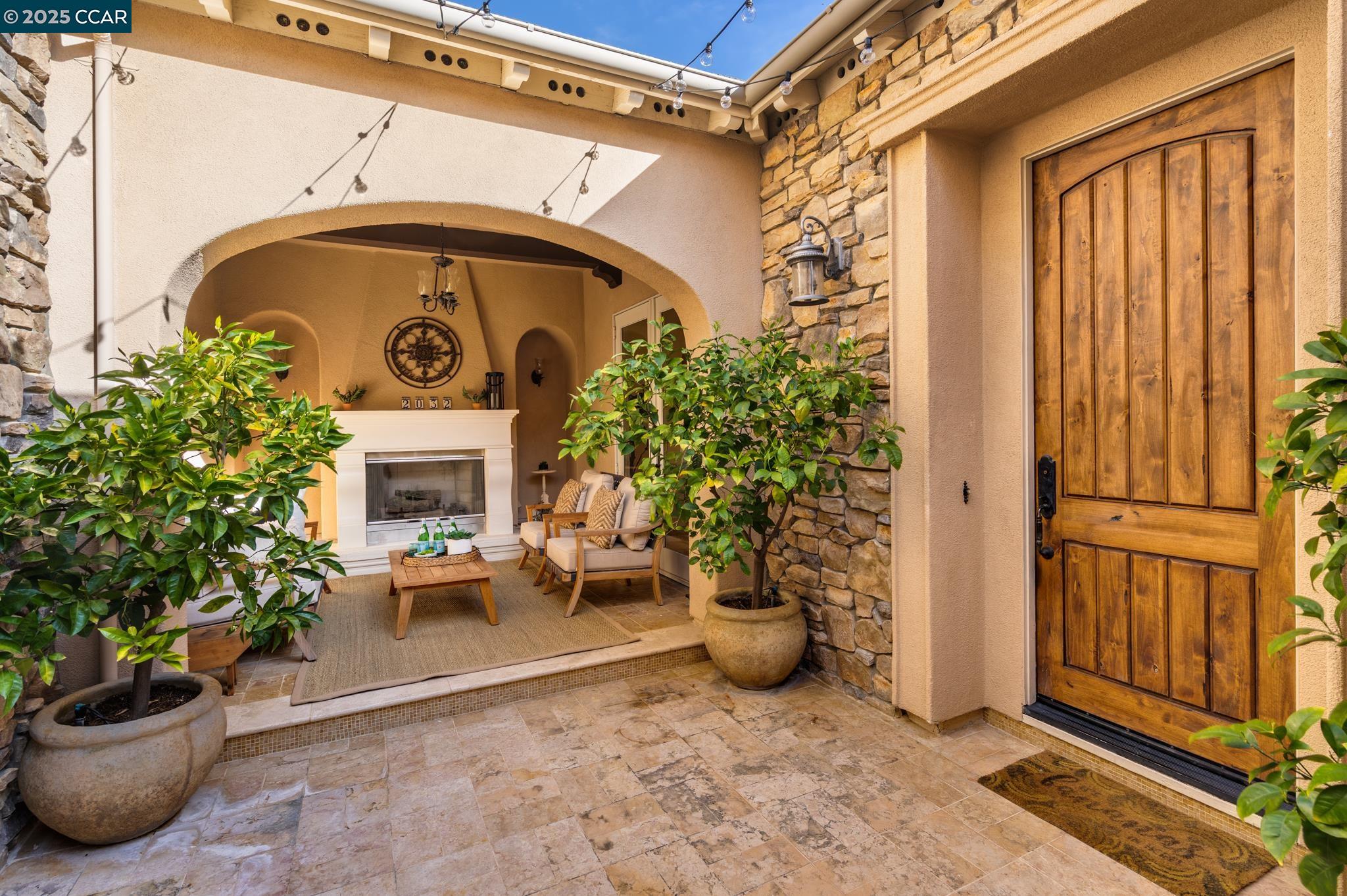 Detail Gallery Image 5 of 55 For 2032 Feathermint Dr, San Ramon,  CA 94582 - 4 Beds | 2/1 Baths