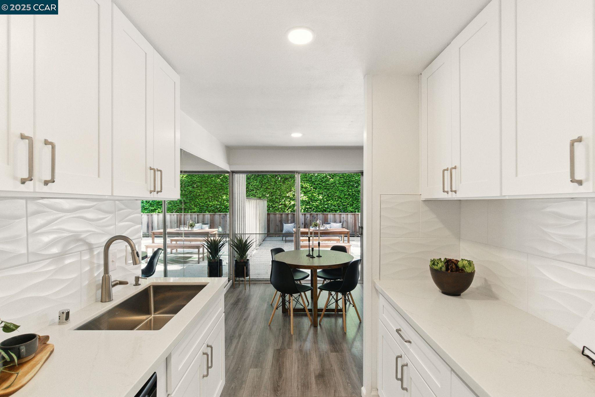 Detail Gallery Image 13 of 33 For 67 Brookwood Rd #10,  Orinda,  CA 94563 - 2 Beds | 1 Baths