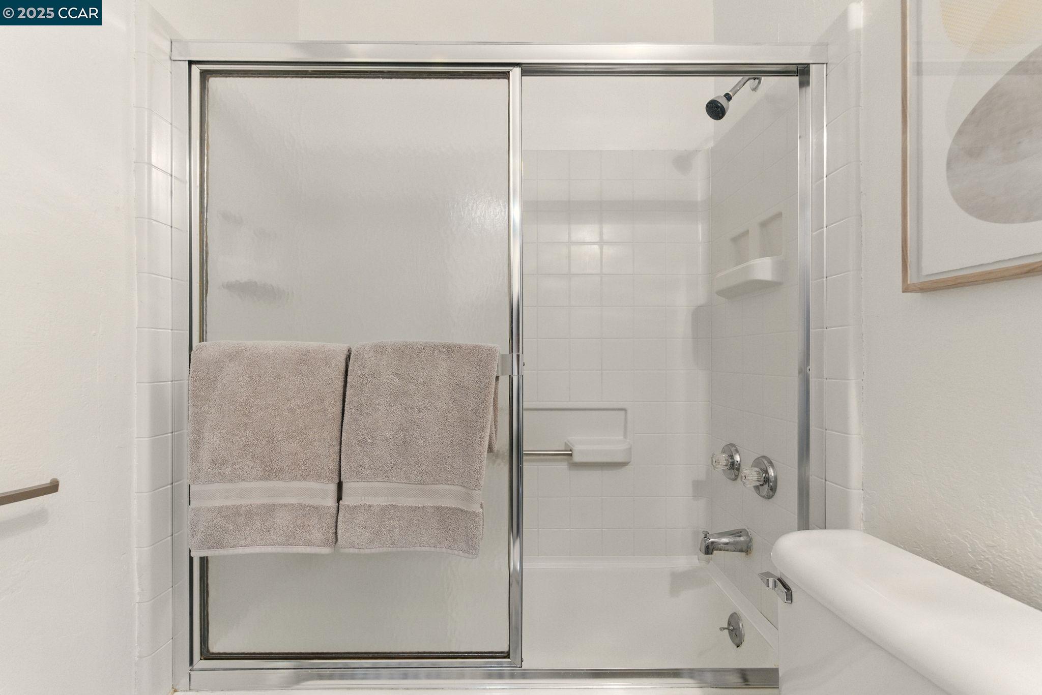 Detail Gallery Image 9 of 33 For 67 Brookwood Rd #10,  Orinda,  CA 94563 - 2 Beds | 1 Baths