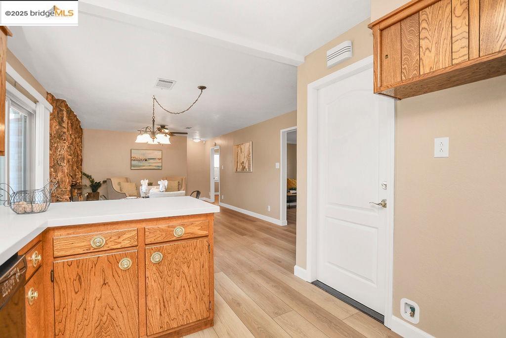 Detail Gallery Image 13 of 28 For 234 William Reed Dr, Antioch,  CA 94509 - 2 Beds | 1 Baths