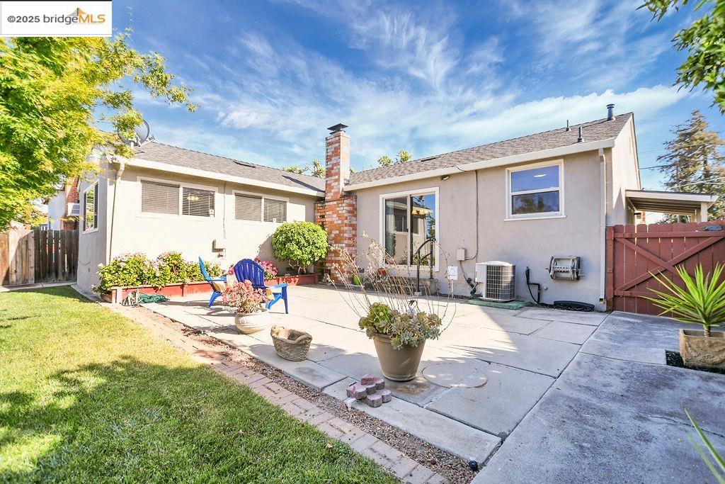 Detail Gallery Image 23 of 28 For 234 William Reed Dr, Antioch,  CA 94509 - 2 Beds | 1 Baths