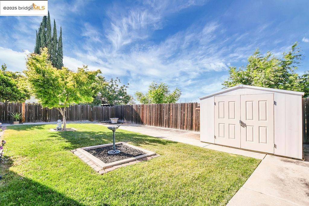 Detail Gallery Image 24 of 28 For 234 William Reed Dr, Antioch,  CA 94509 - 2 Beds | 1 Baths
