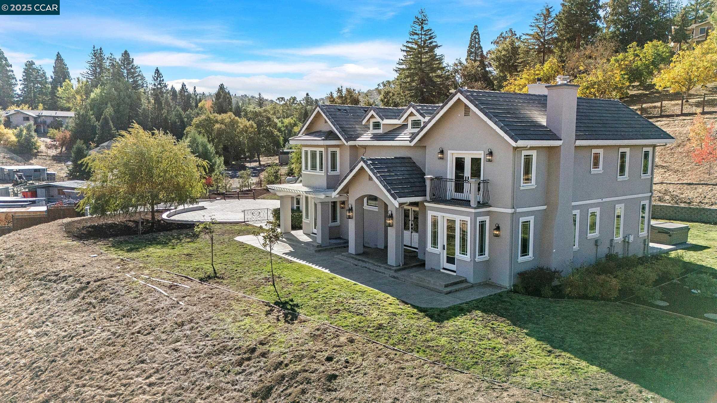 Detail Gallery Image 3 of 60 For 2495 Reliez Valley Rd, Martinez,  CA 94553 - 4 Beds | 3 Baths
