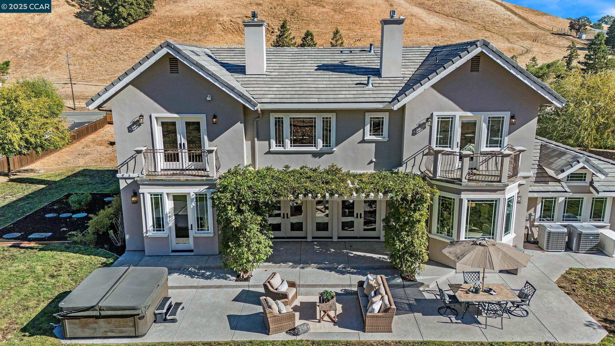 Detail Gallery Image 5 of 60 For 2495 Reliez Valley Rd, Martinez,  CA 94553 - 4 Beds | 3 Baths