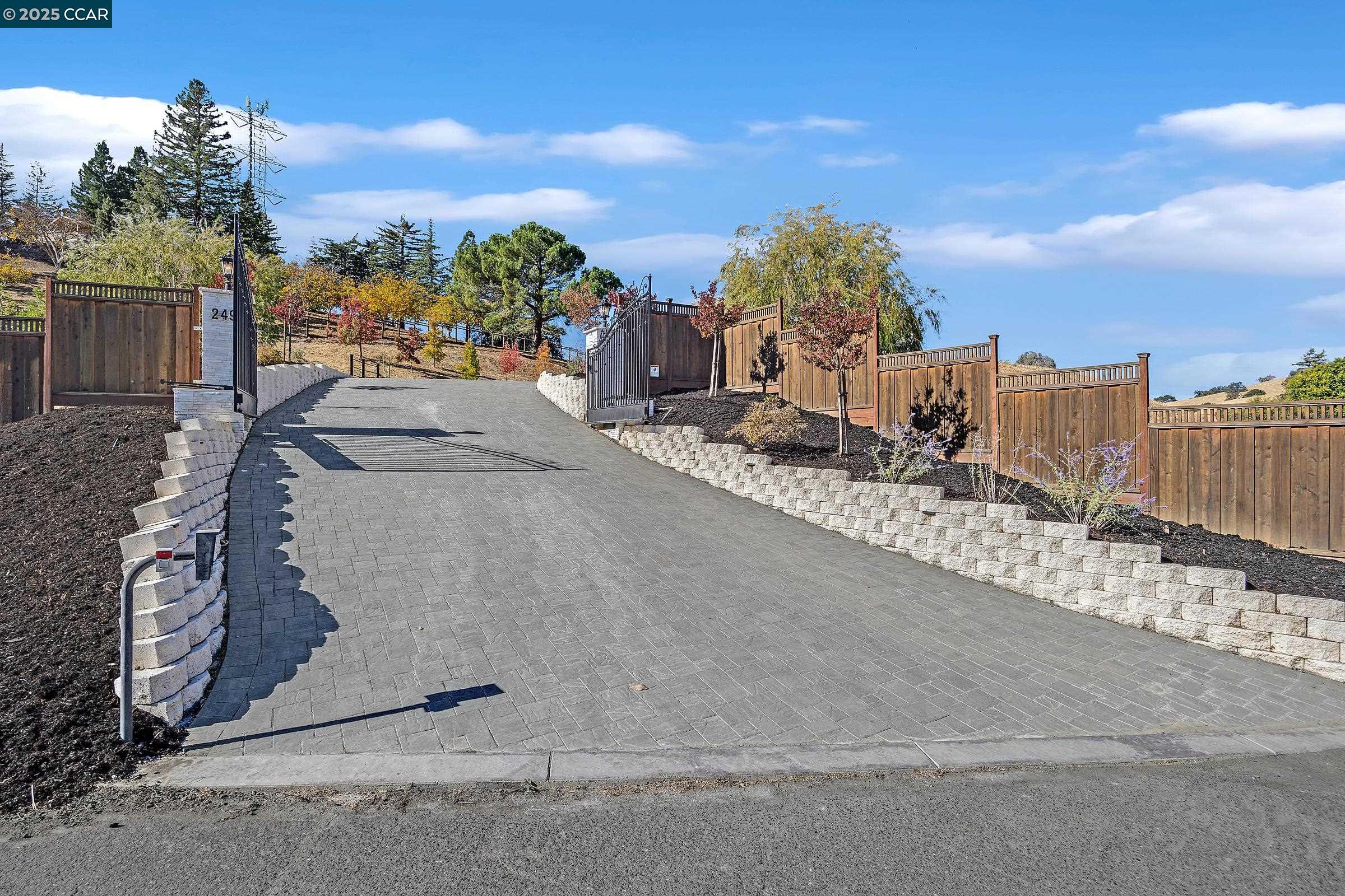 Detail Gallery Image 50 of 60 For 2495 Reliez Valley Rd, Martinez,  CA 94553 - 4 Beds | 3 Baths